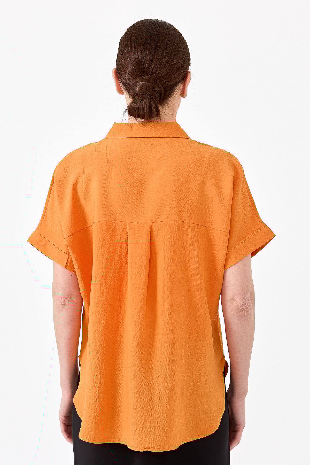 23459Kadın Gömlek Yaka Tokalı Penye T-shirt Oranj