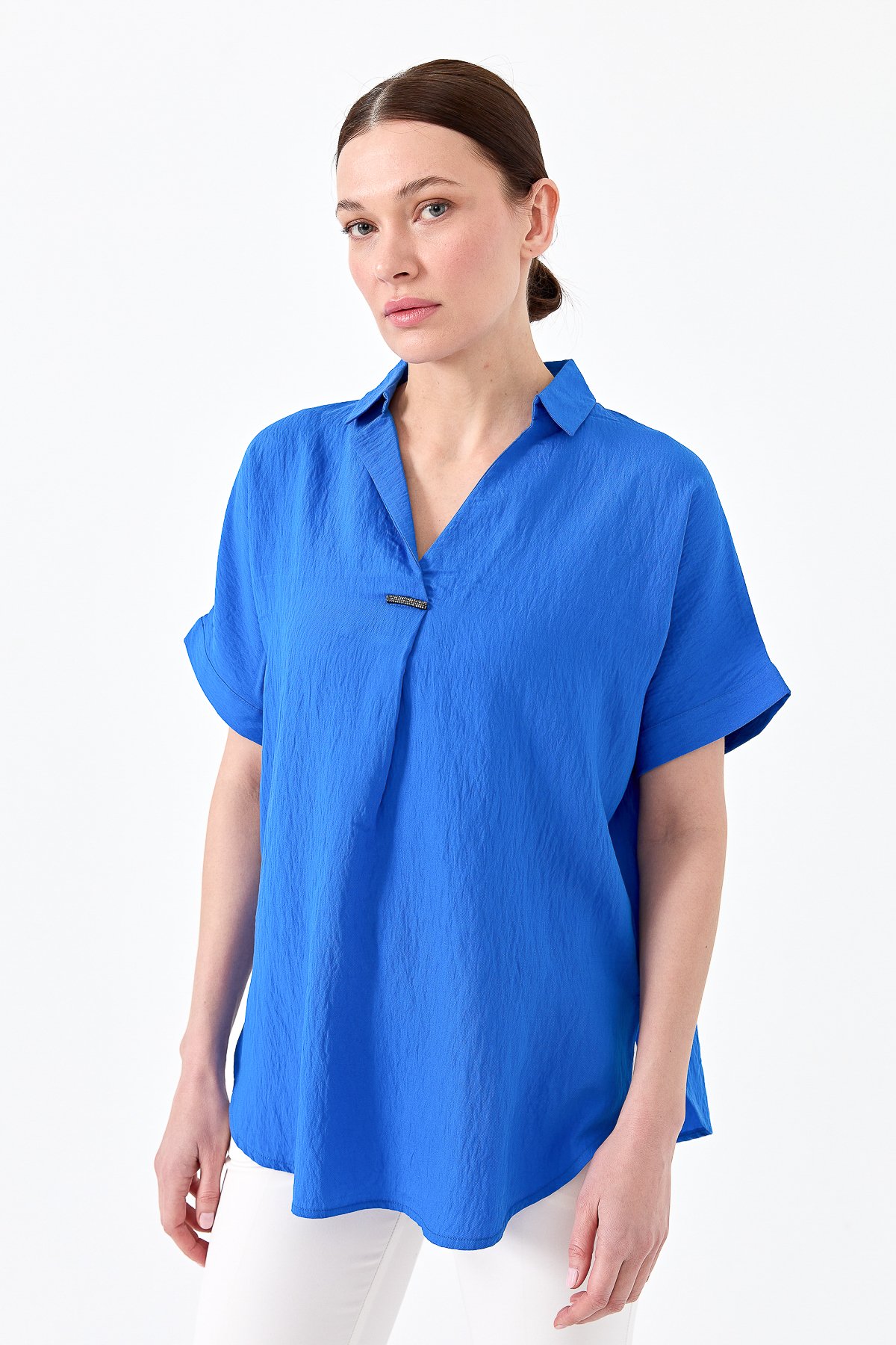 23459Kadın Gömlek Yaka Tokalı Penye T-shirt Saks