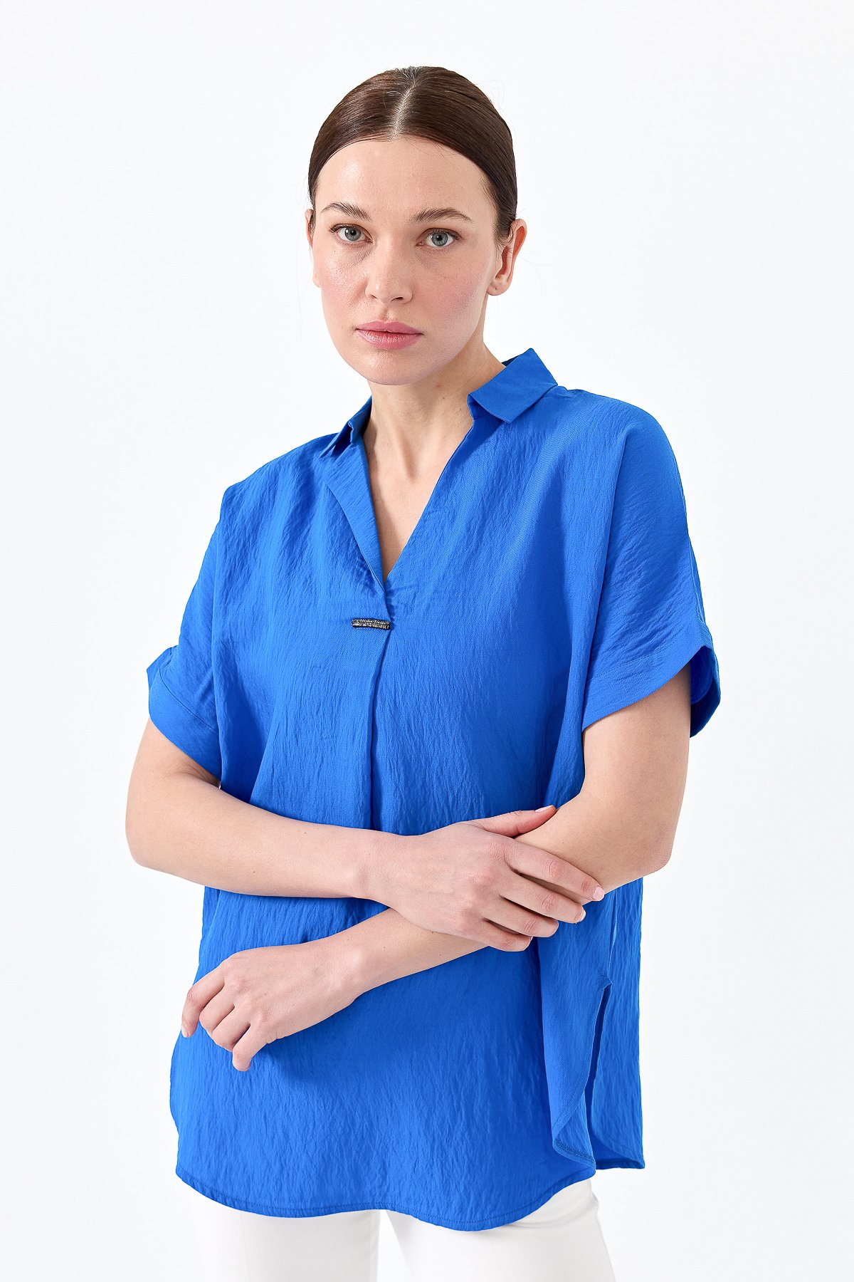 23459Kadın Gömlek Yaka Tokalı Penye T-shirt Saks