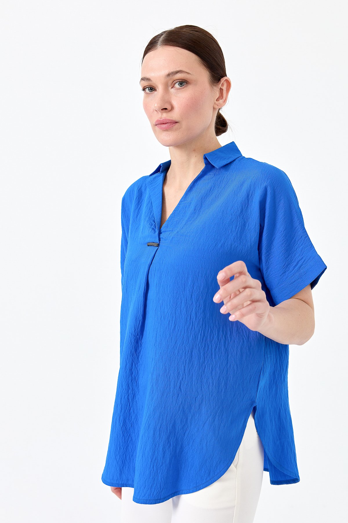 23459Kadın Gömlek Yaka Tokalı Penye T-shirt Saks