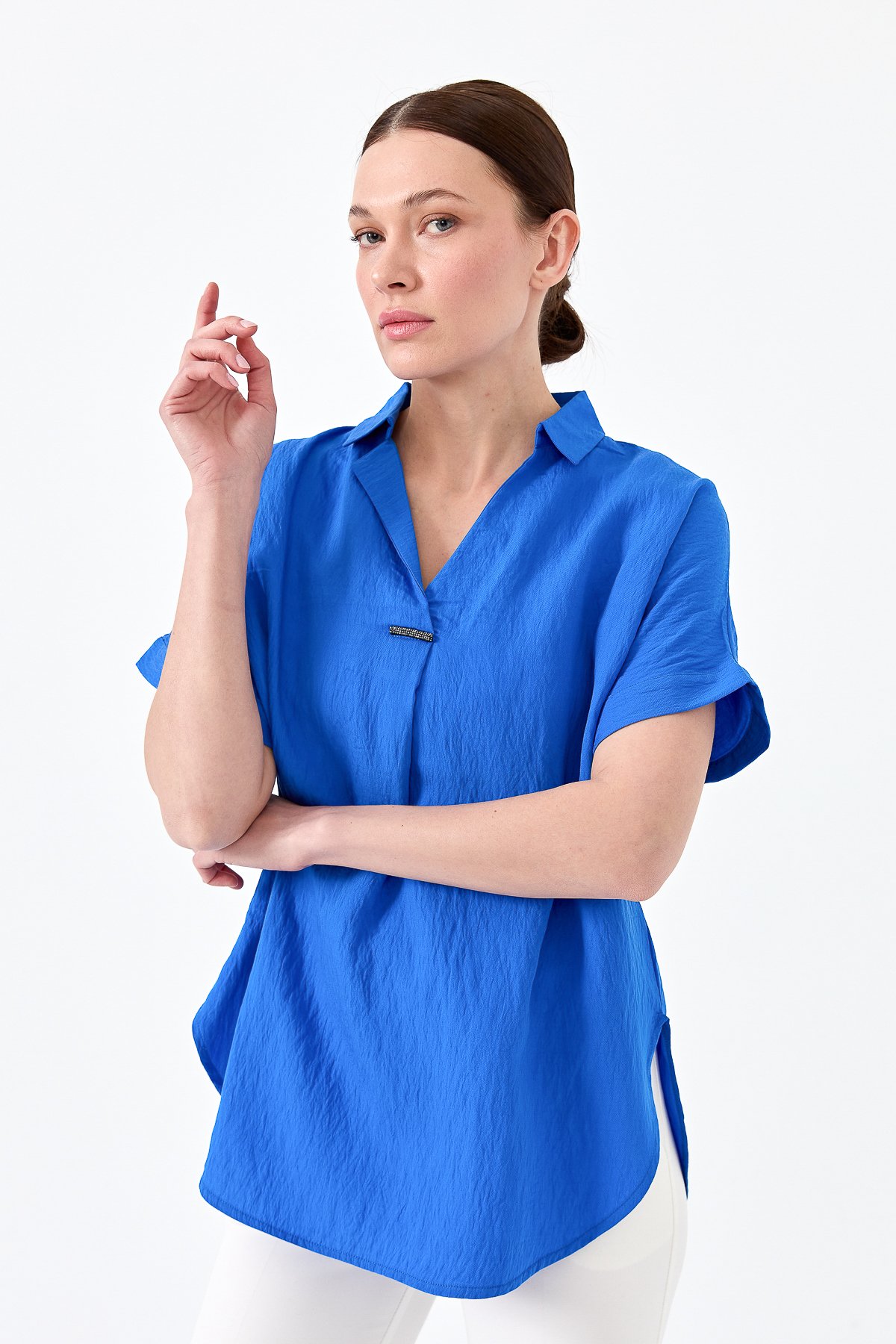 23459Kadın Gömlek Yaka Tokalı Penye T-shirt Saks