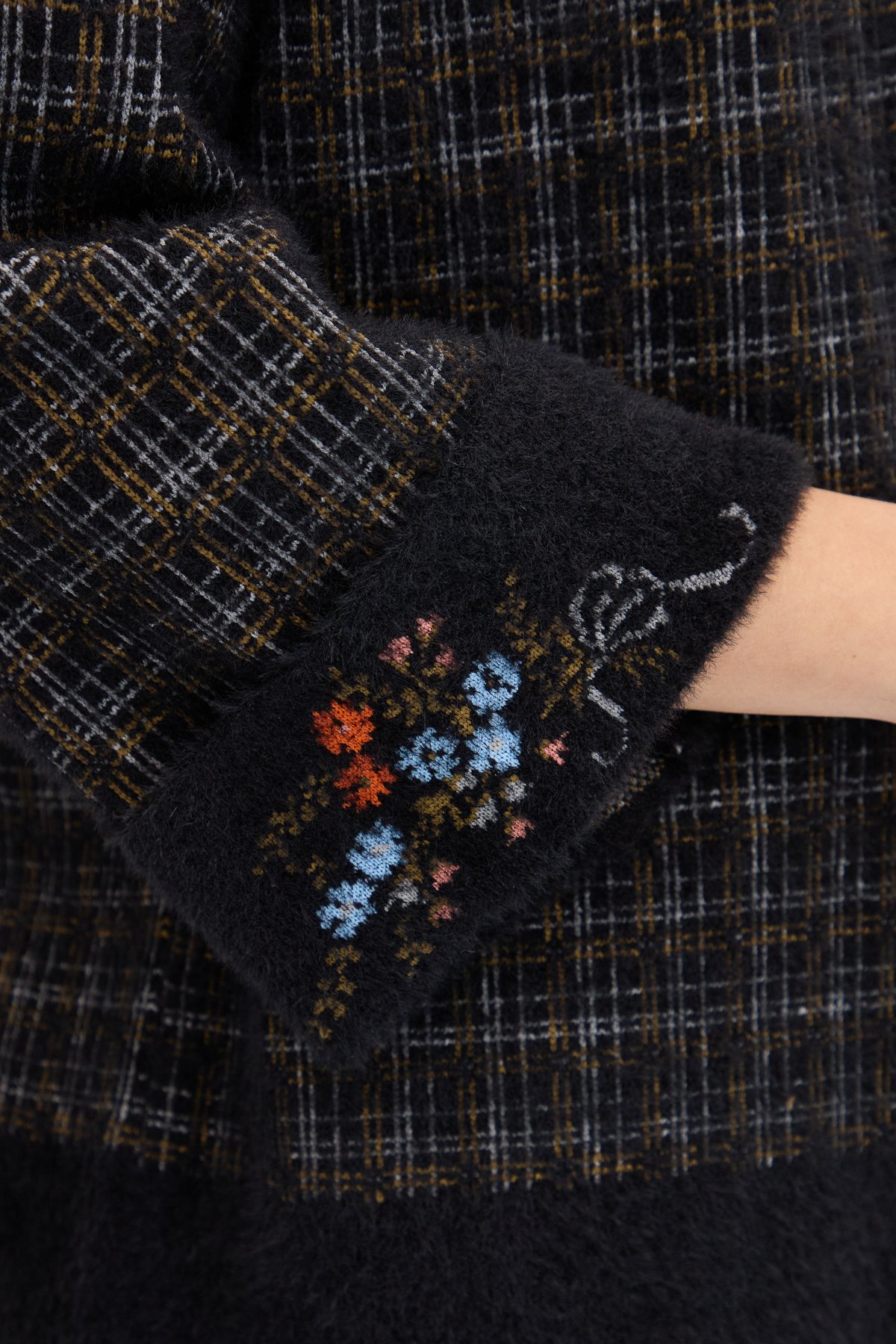 23398Kadın Hakim Yaka Düğmeli Ceket Siyah