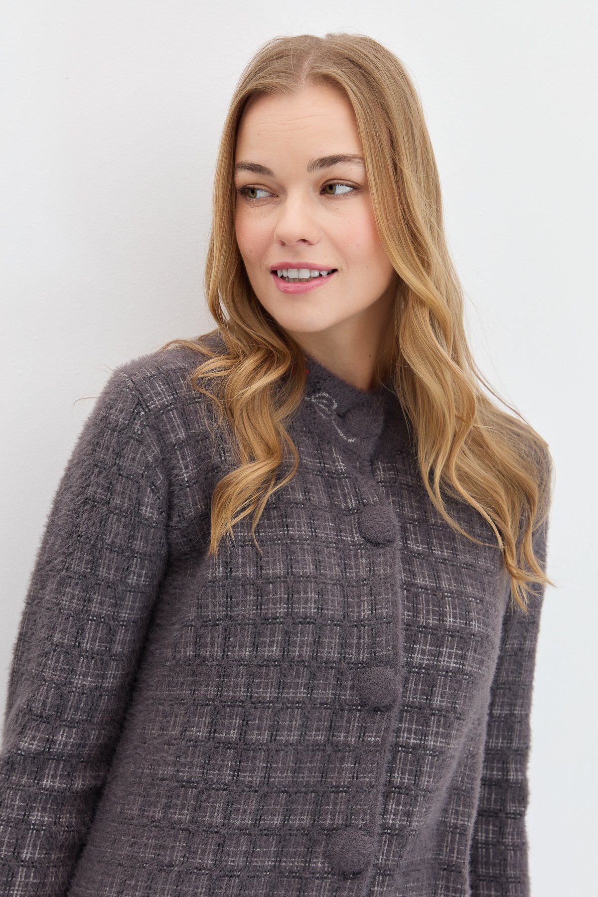 23399Kadın Hakim Yaka Düğmeli Uzun Kaban K.Füme