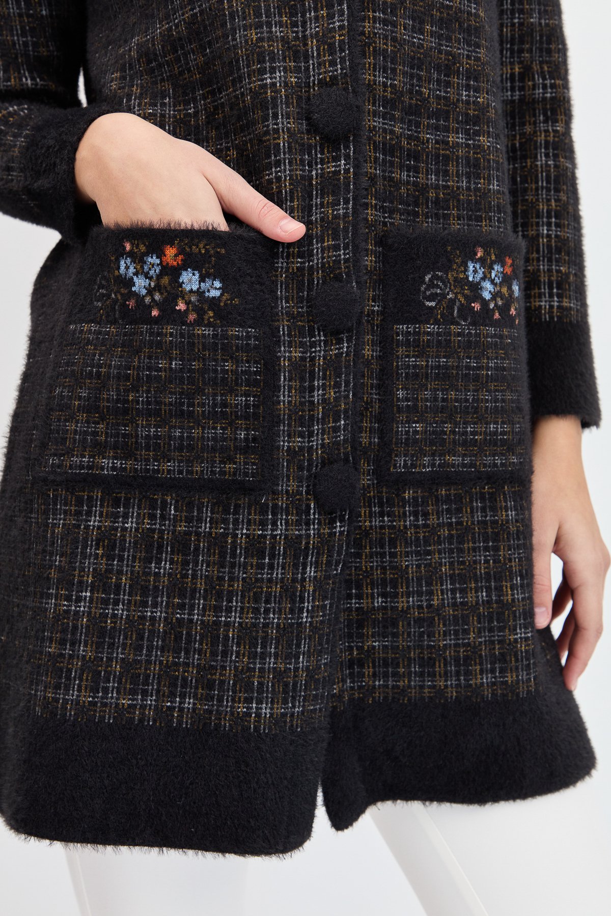 23399Kadın Hakim Yaka Düğmeli Uzun Kaban Siyah