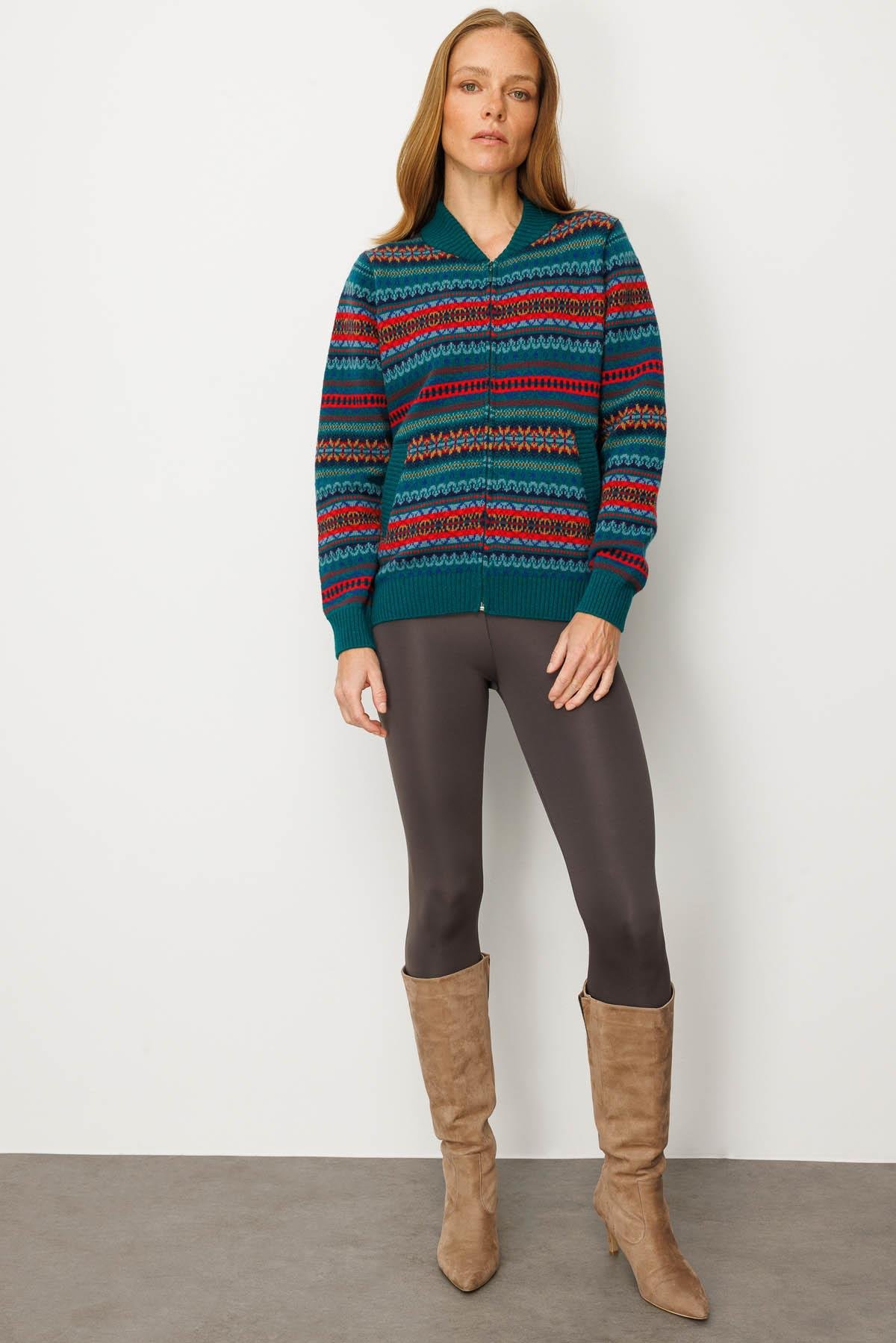 25102Kadın Hakim Yaka Jakarlı Yün Hırka K.Ö.başı