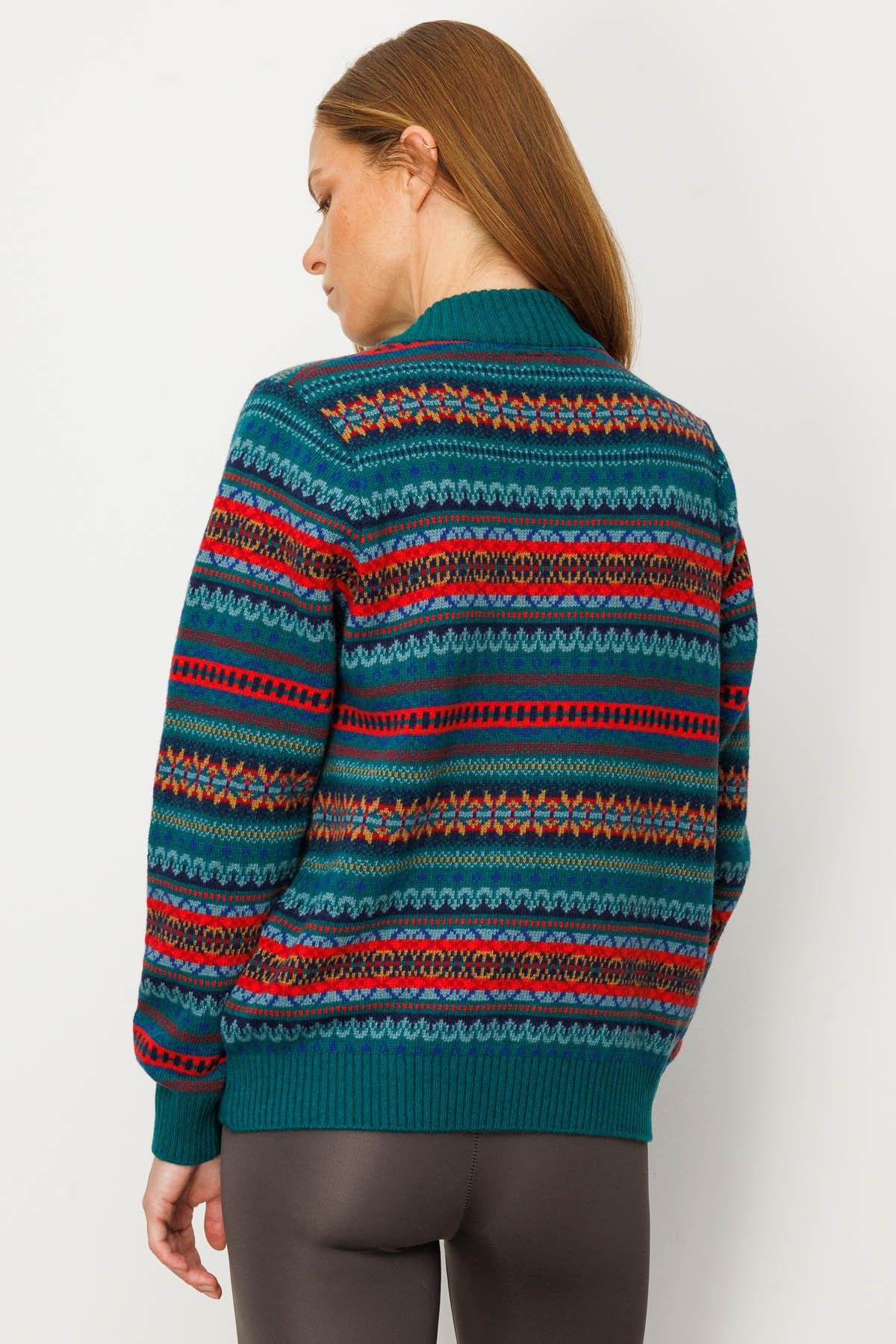 25102Kadın Hakim Yaka Jakarlı Yün Hırka K.Ö.başı