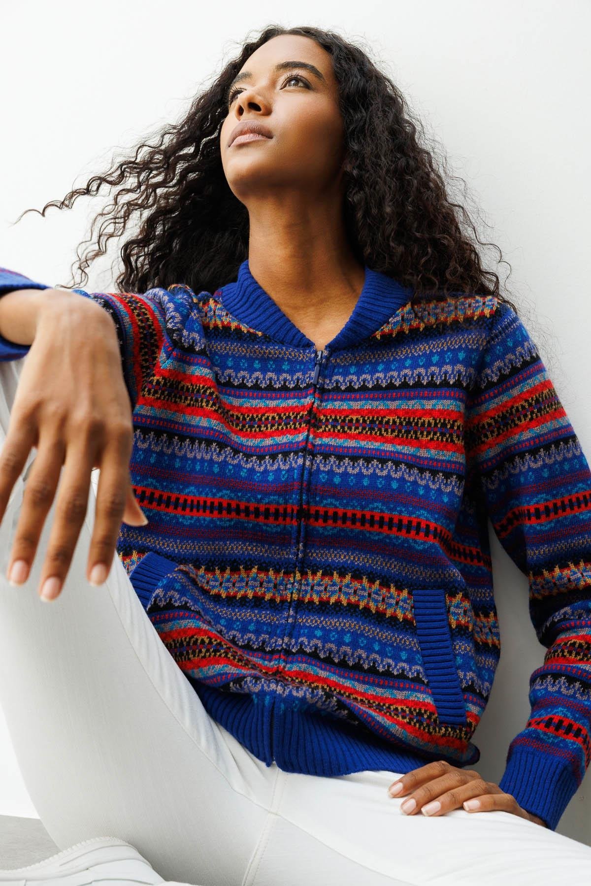 25102Kadın Hakim Yaka Jakarlı Yün Hırka K.S.Mavi