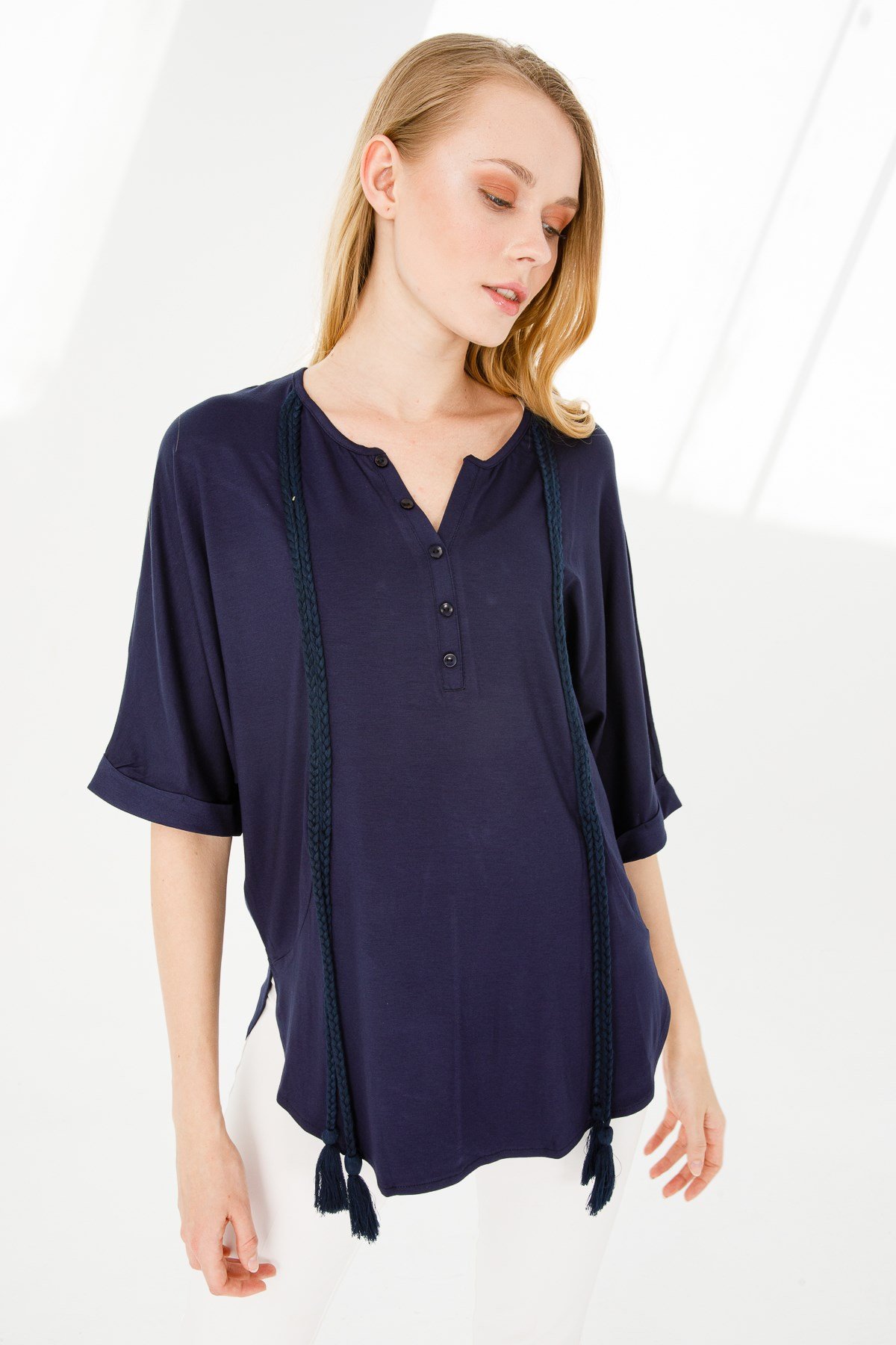 KADIN HAKİM YAKA YARASA KOL PÜSKÜLLÜ PENYE TUNİK LACİVERT
