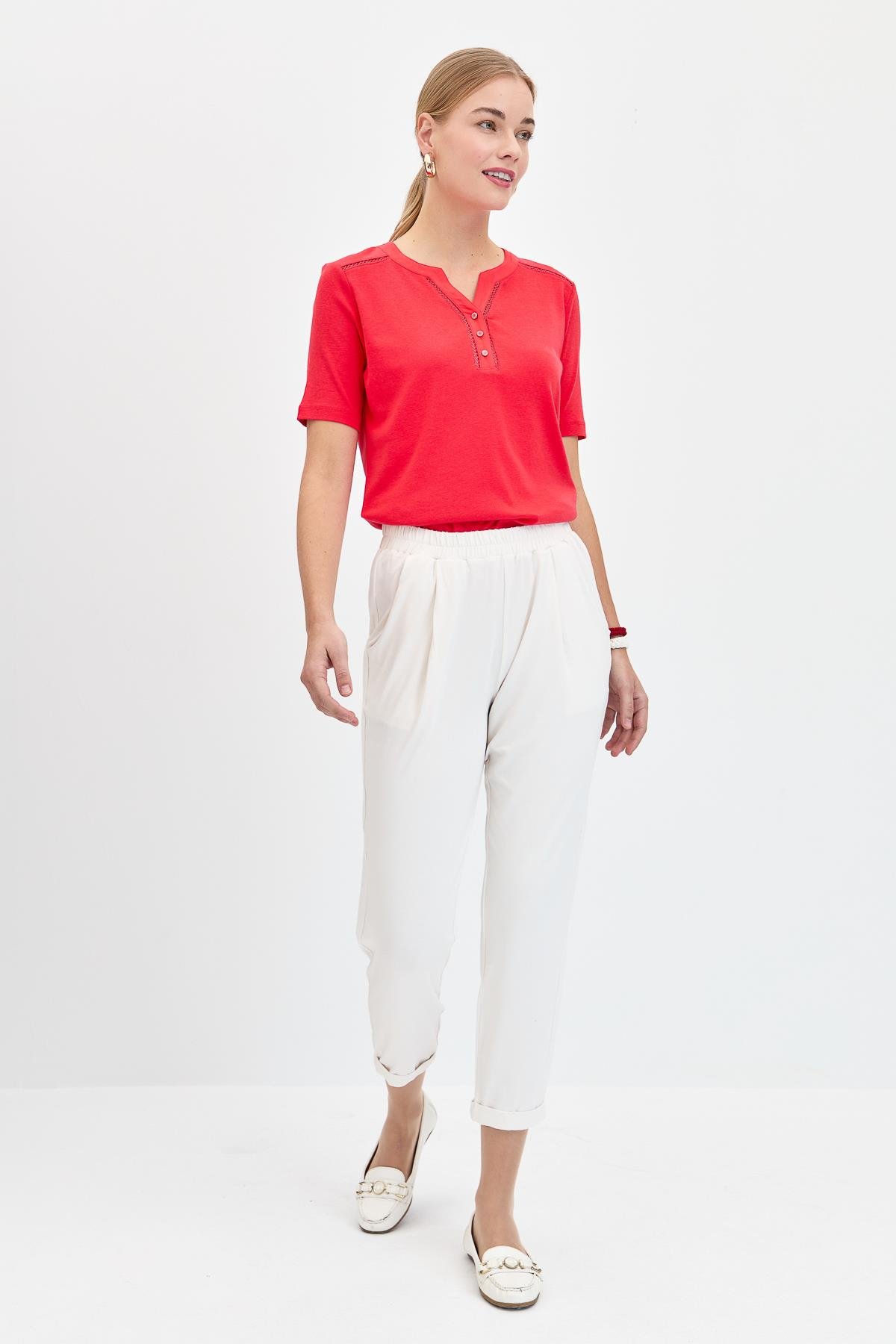 22722Kadın Havuç Paça Penye Pantolon Ekru