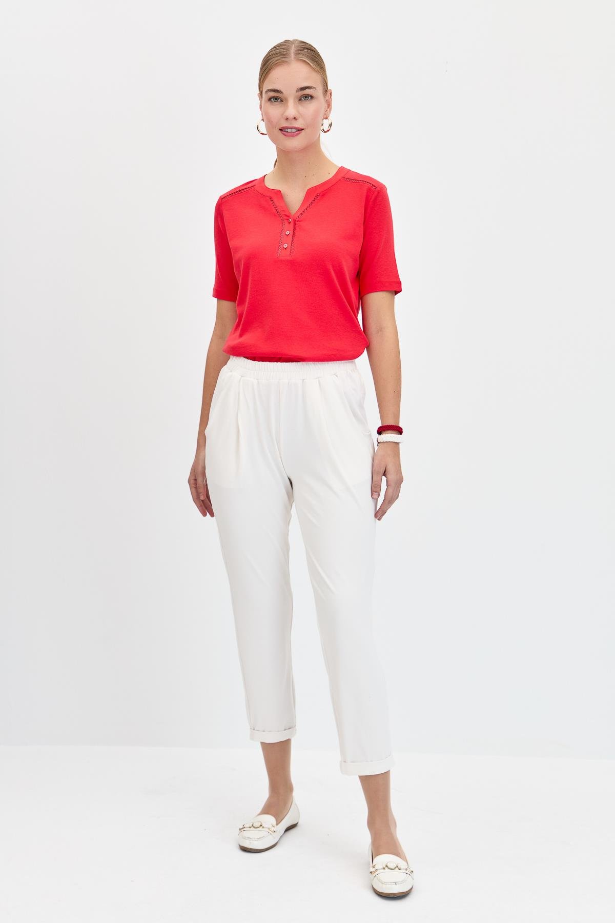 22722Kadın Havuç Paça Penye Pantolon Ekru