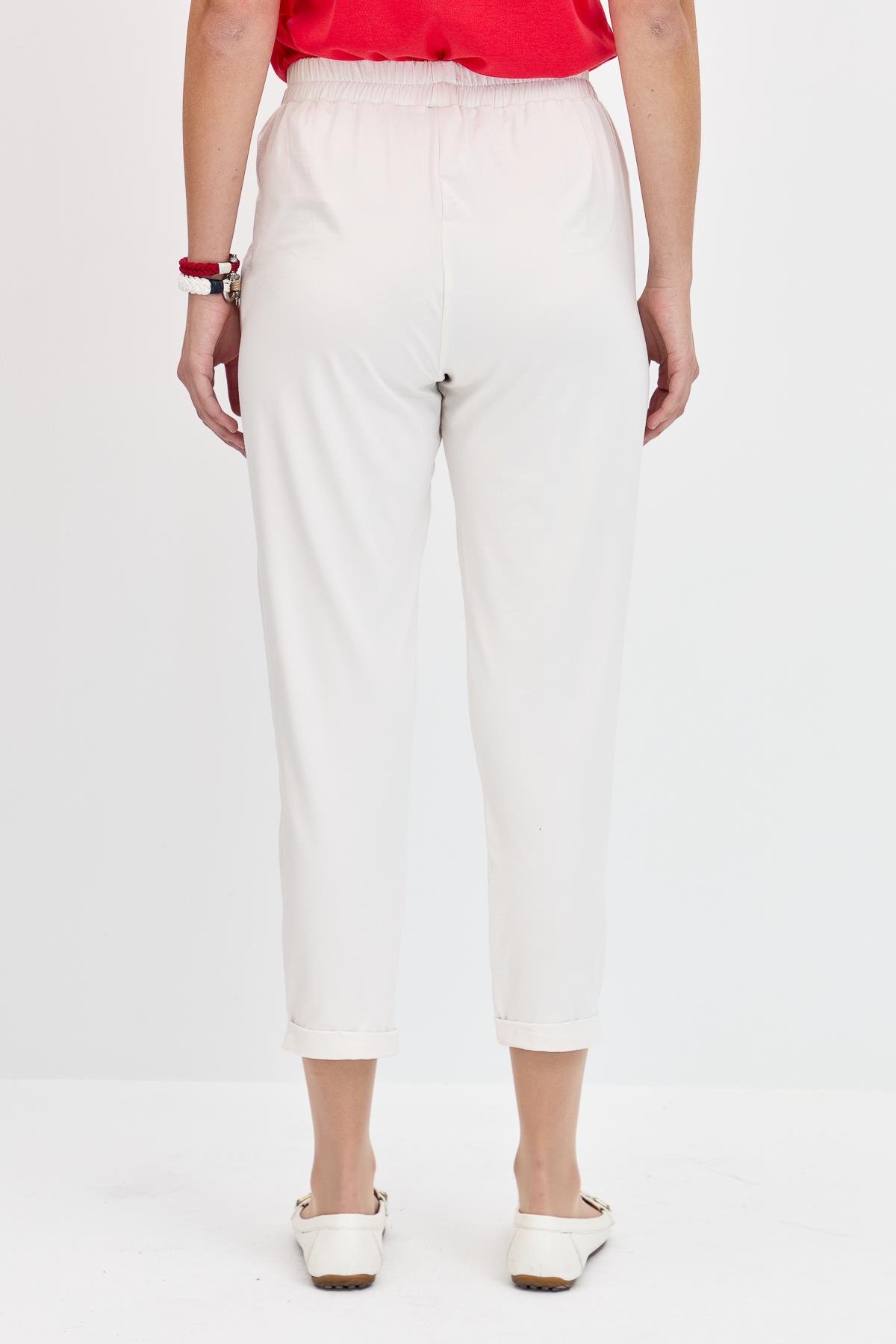 22722Kadın Havuç Paça Penye Pantolon Ekru