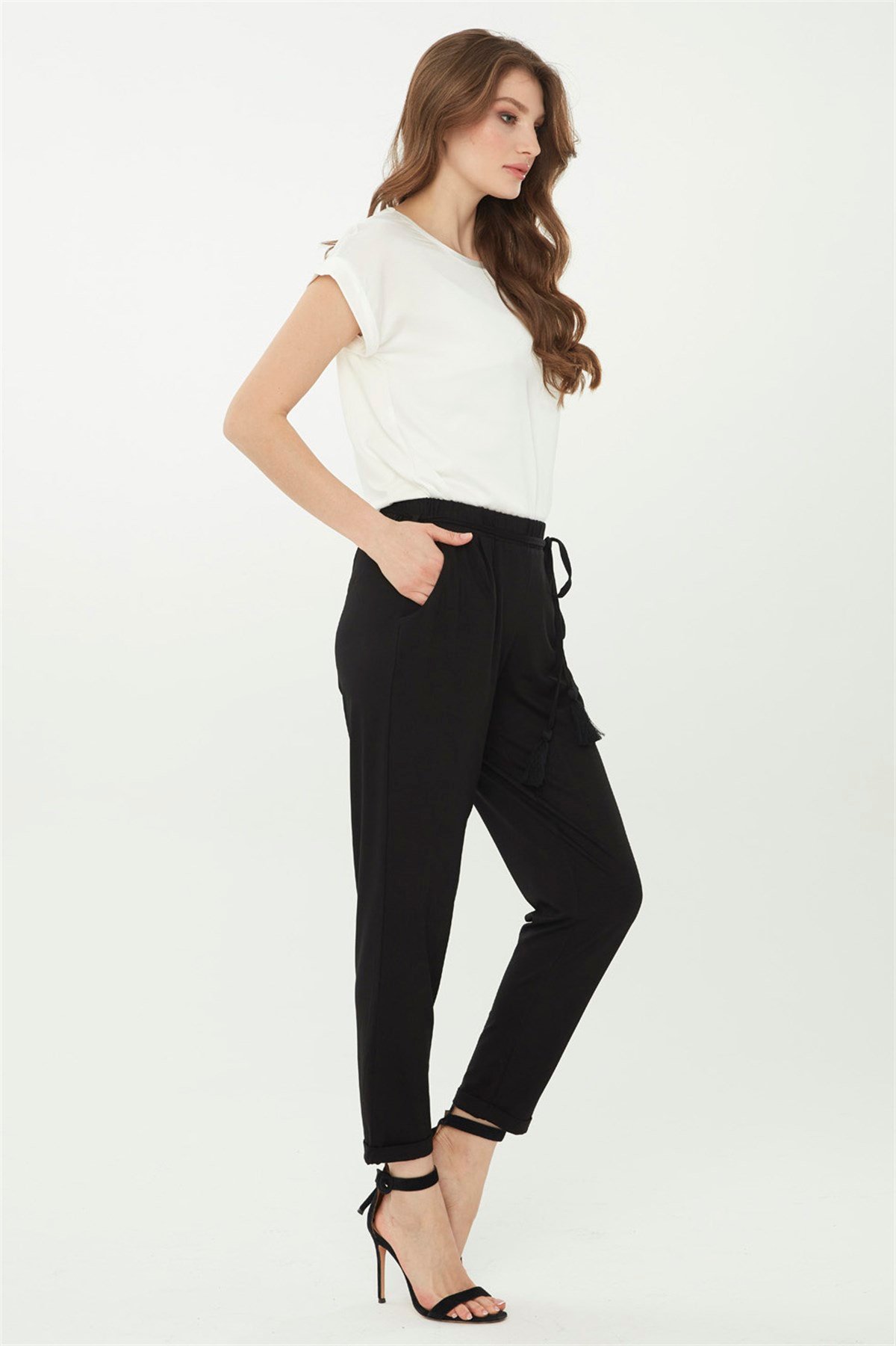 22722Kadın Havuç Paça Penye Pantolon Siyah
