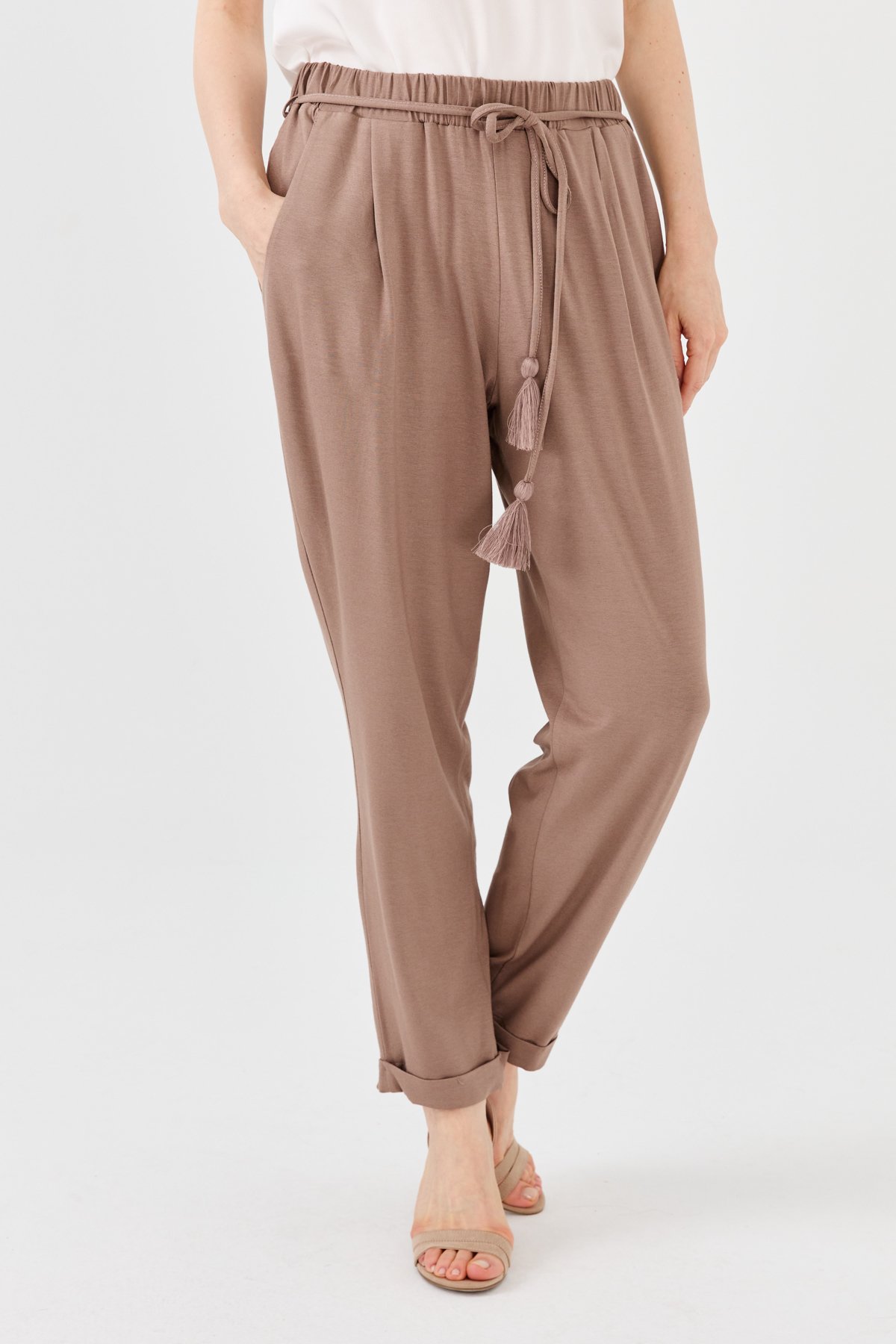 22722Kadın Havuç Paça Penye Pantolon Vizon