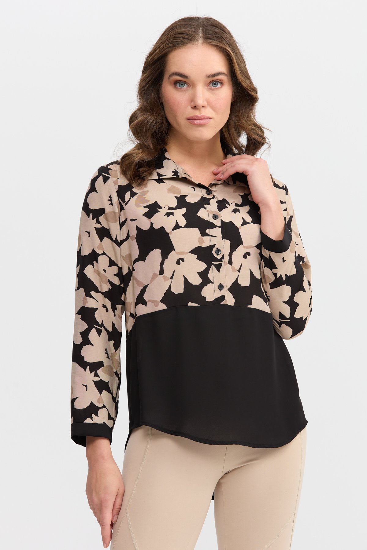 22819Kadın İki Renkli Çiçekli Gömlek Siyah
