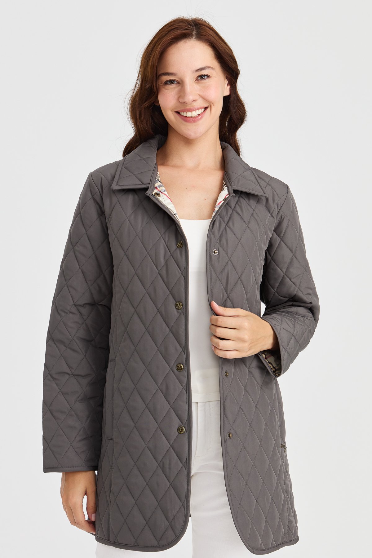 21438Kadın Kapitone Ceket Gri