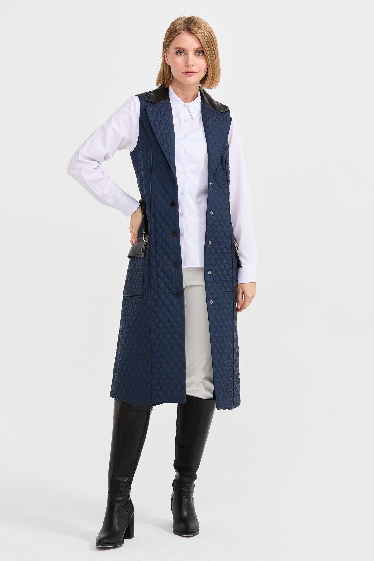 21331Kadın Kapitone Yakası ve Cebi Deri Uzun Yelek Lacivert