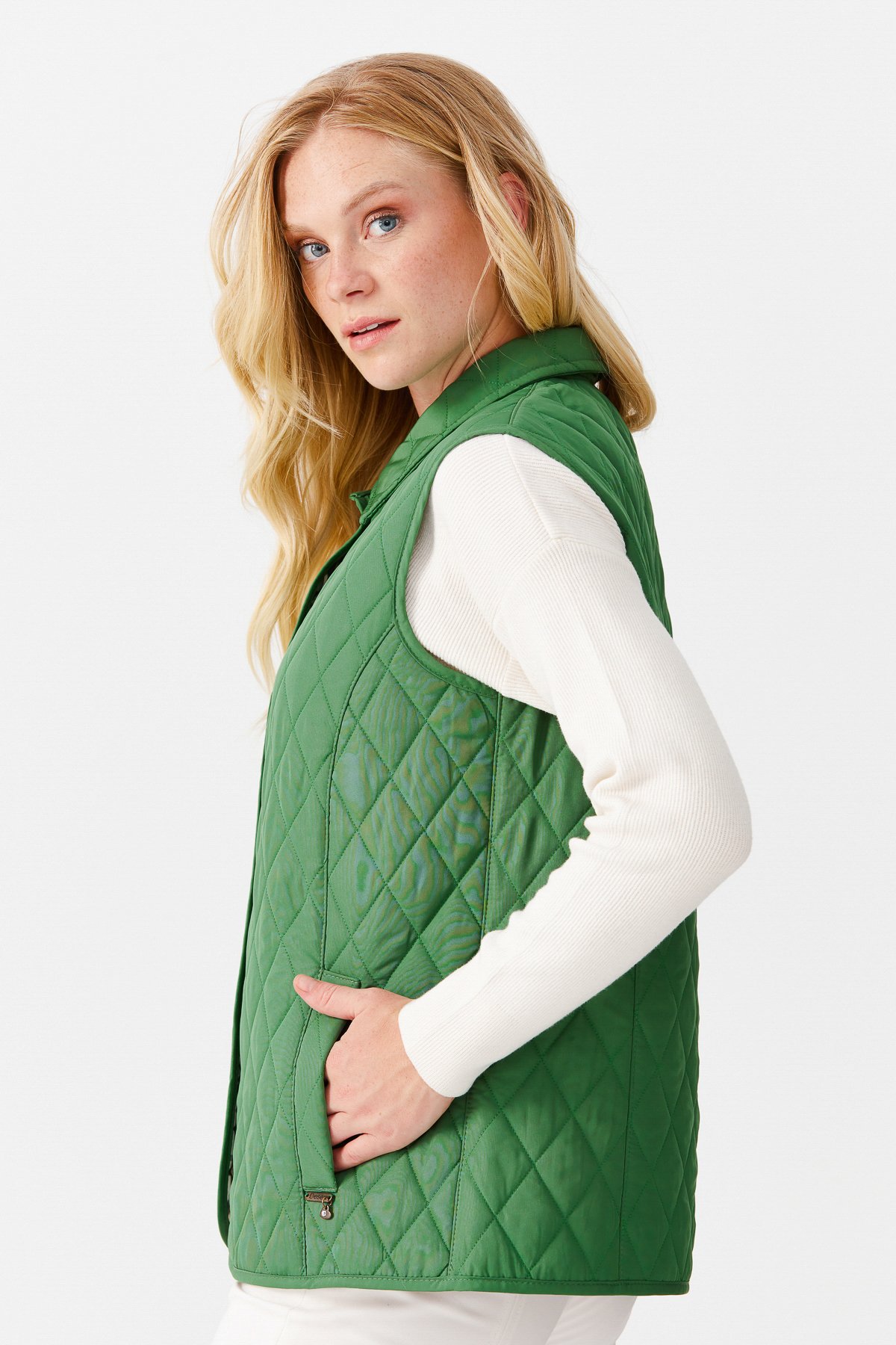 21437Женская стеганая жилетка, салатовая