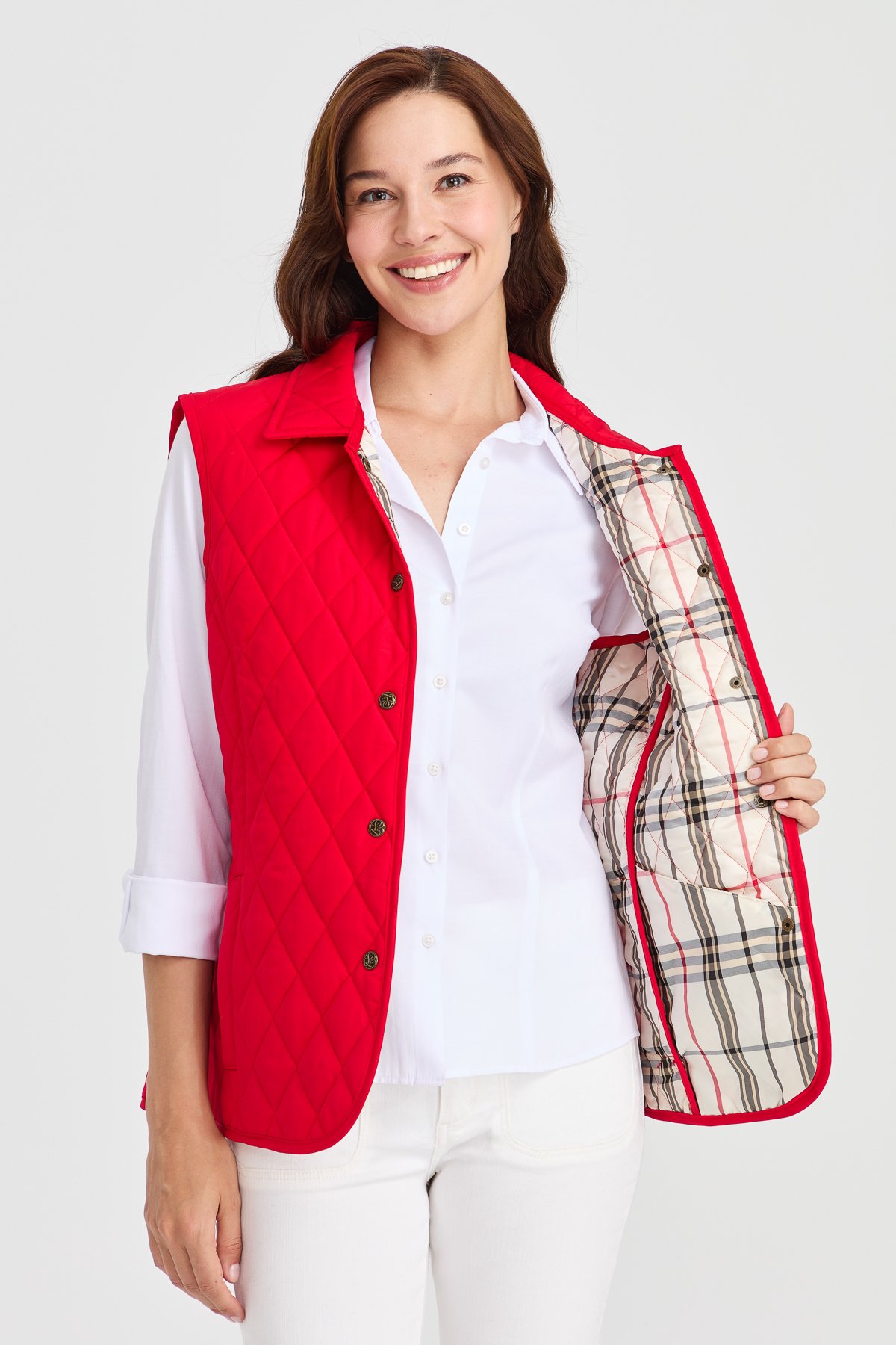 21437Женский стеганый жилет красный