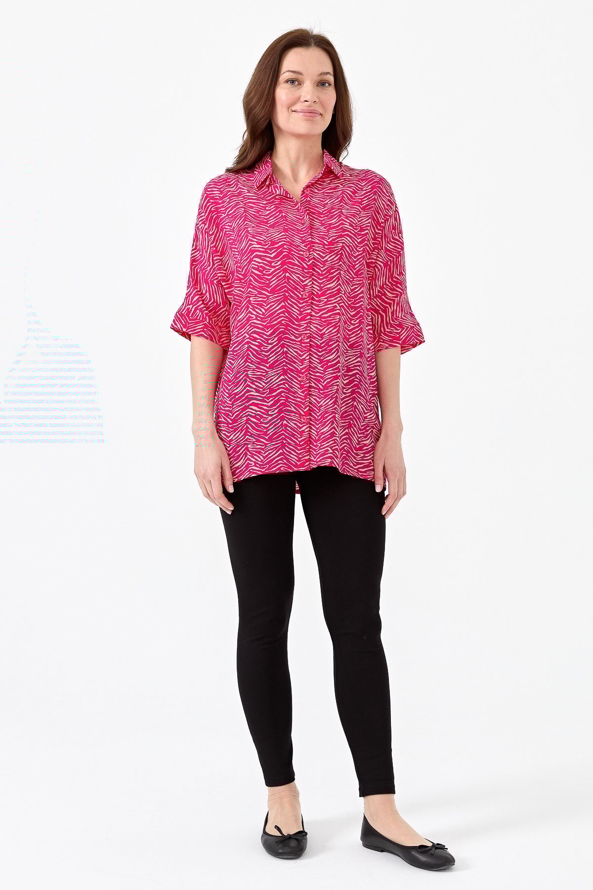 22803Kadın Kaplan Desenli Yarasa Kol Gömlek Fuşya