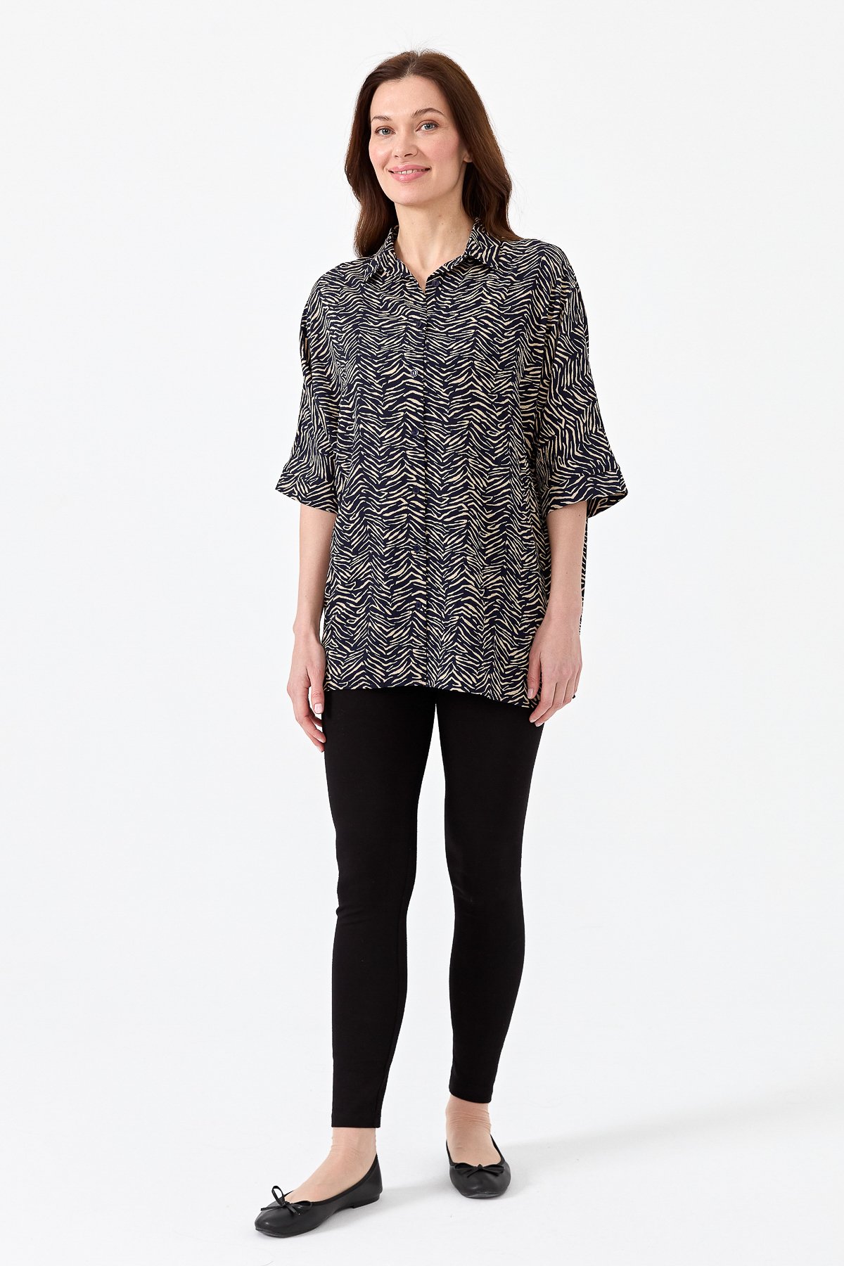 22803Kadın Kaplan Desenli Yarasa Kol Gömlek Lacivert