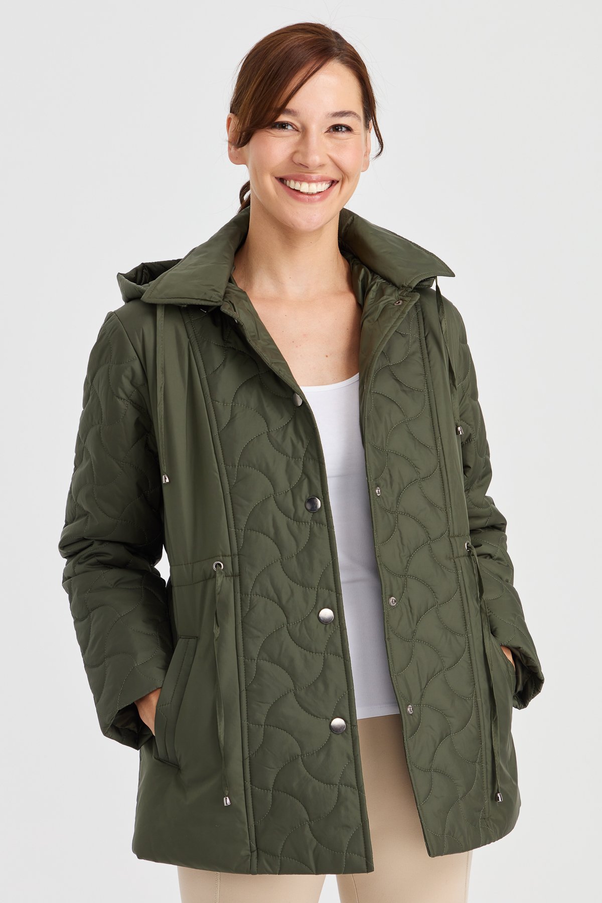 23401Kadın Kapüşonlu Beli Bağcıklı Kapitone Kaban Haki