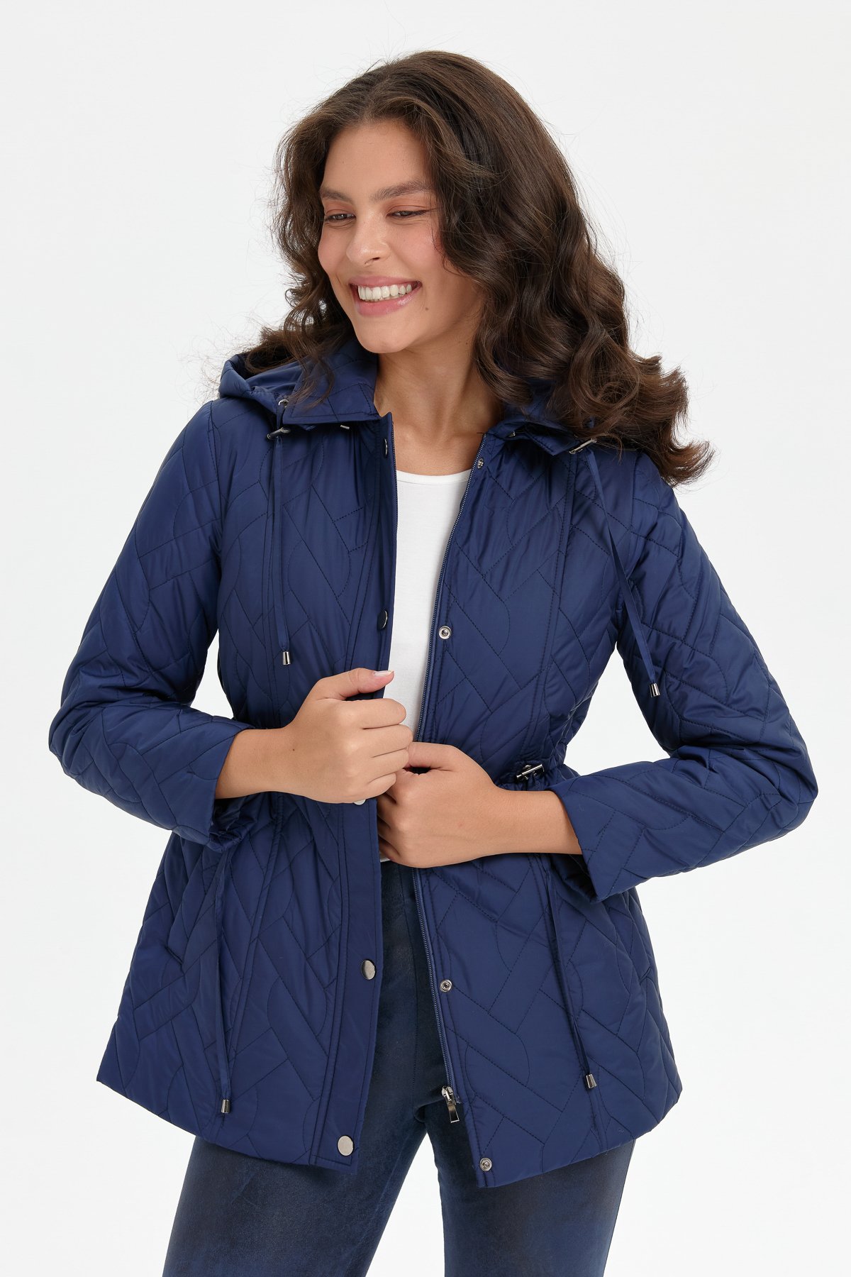 24412Kadın Kapüşonlu Beli Bağcıklı Kısa Kapitone Kaban Lacivert