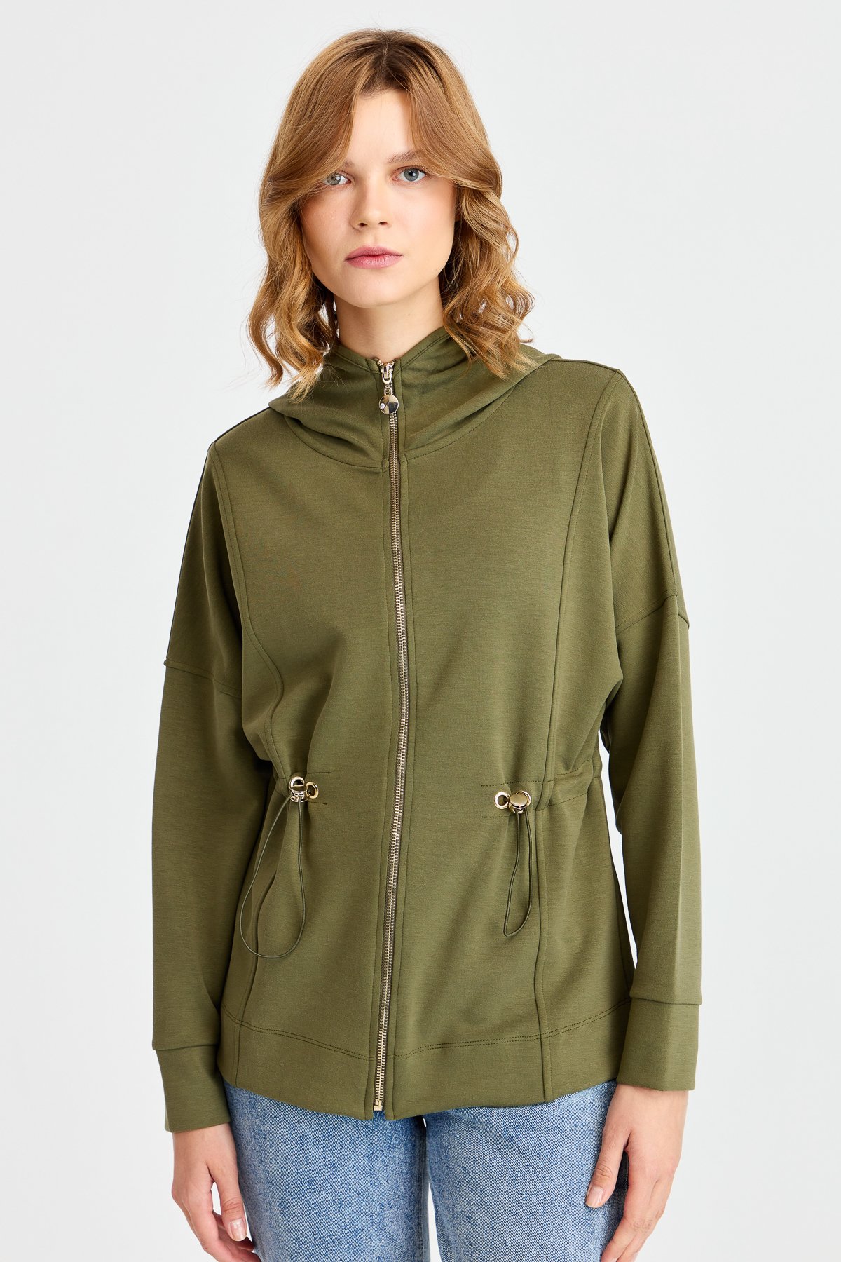 KMK23001Женская рубашка с капюшоном и завязками на талии