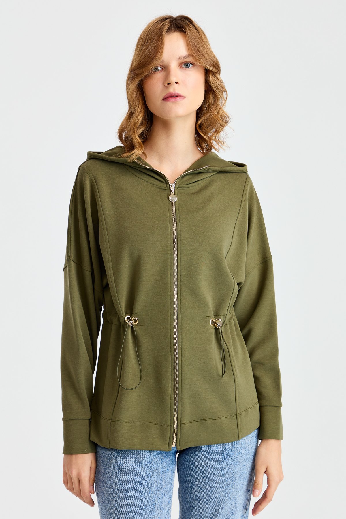 KMK23001Женская рубашка с капюшоном и завязками на талии