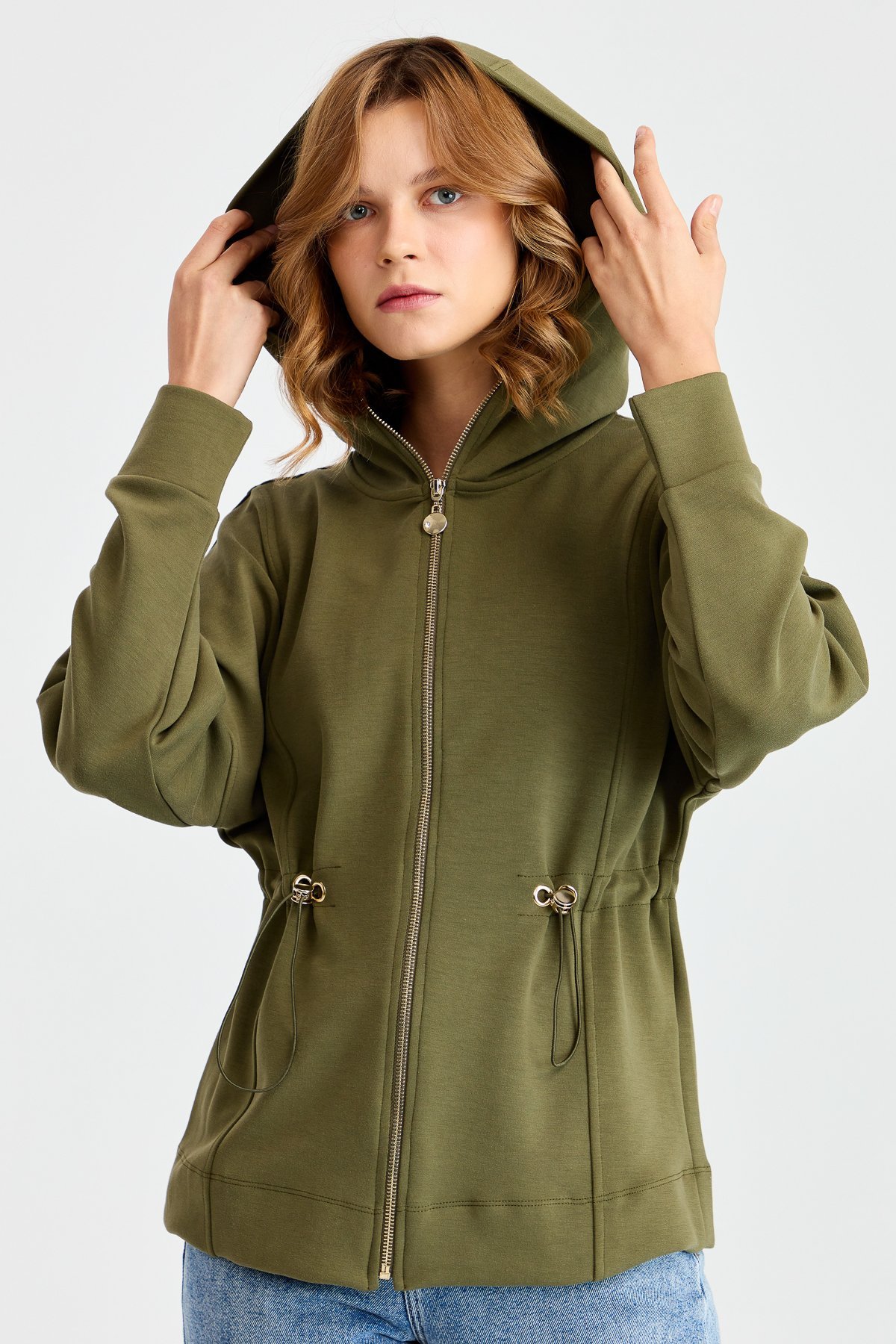 KMK23001Женская рубашка с капюшоном и завязками на талии