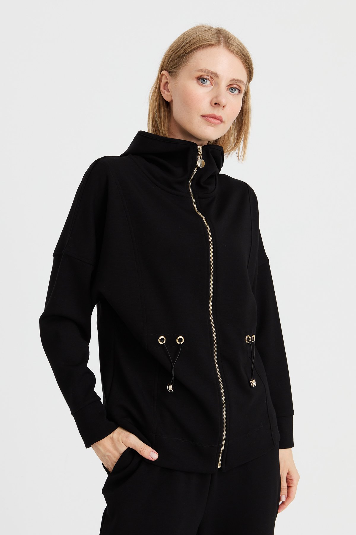 KMK23001Kadın Kapüşonlu Beli Büzgülü Sweat Siyah