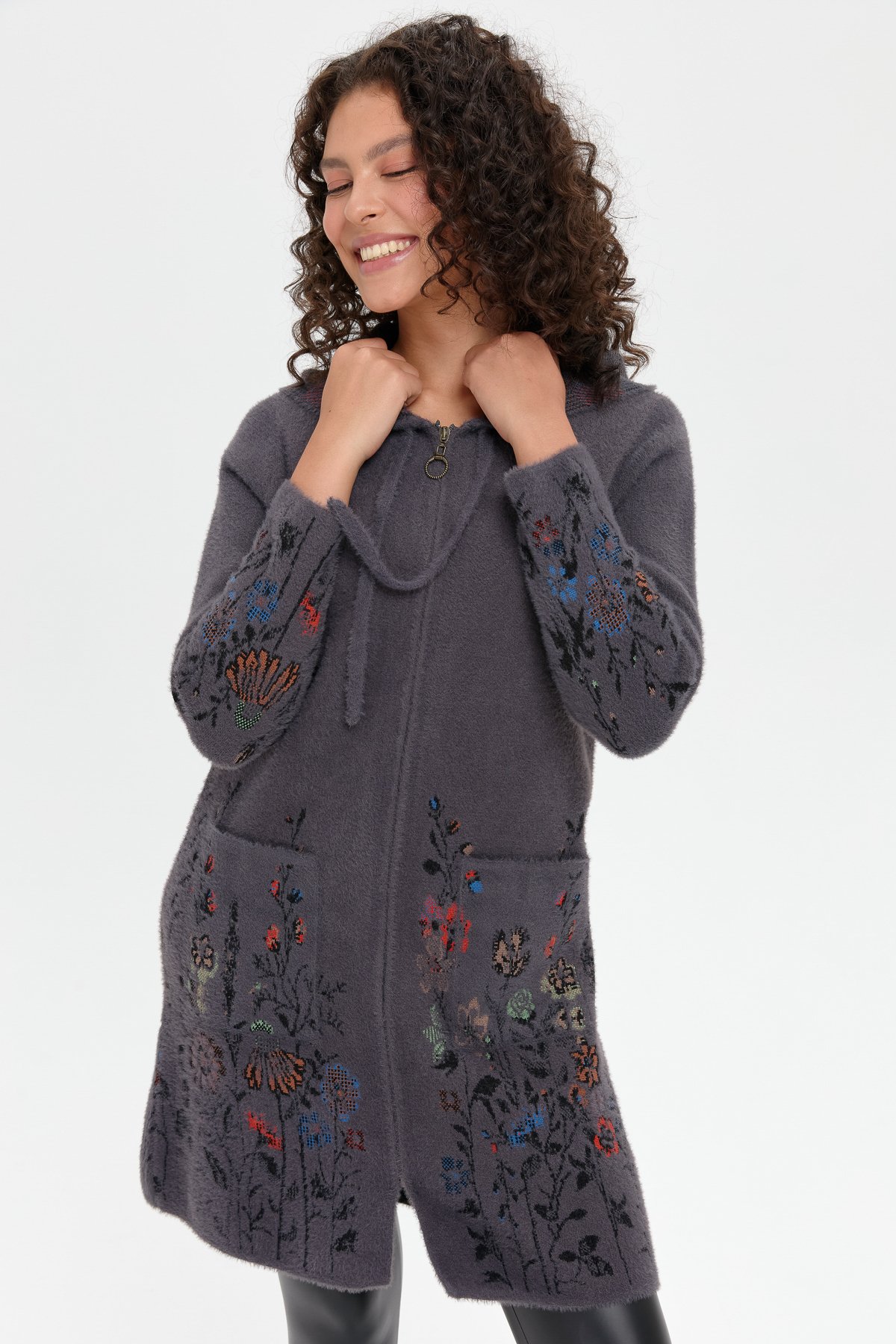 24007Kadın Kapüşonlu Eteği ve Kolu Kır Çiçeği Desenli Uzun Kaban Antrasit