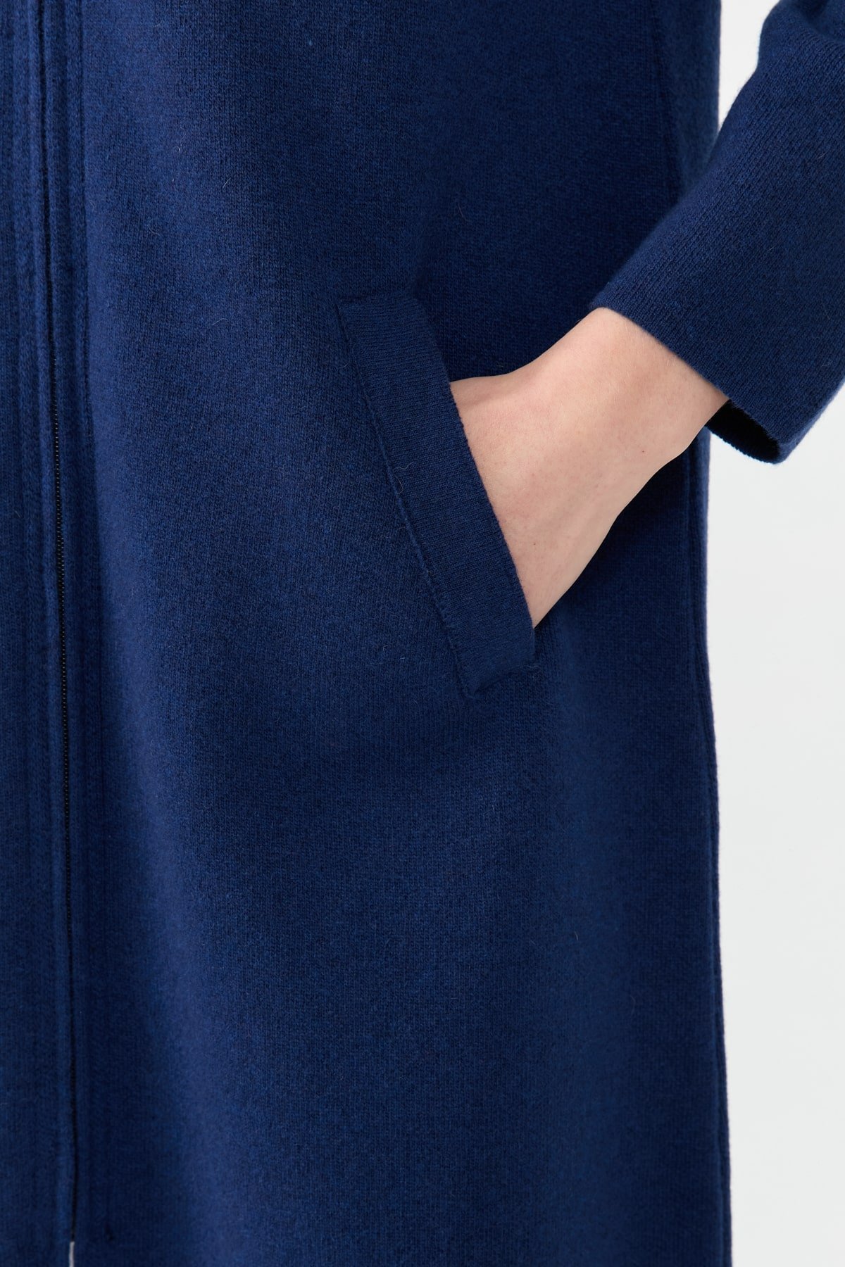 24044Kadın Kapüşonlu Fermuarlı Basic Uzun Yün Kaban İndigo