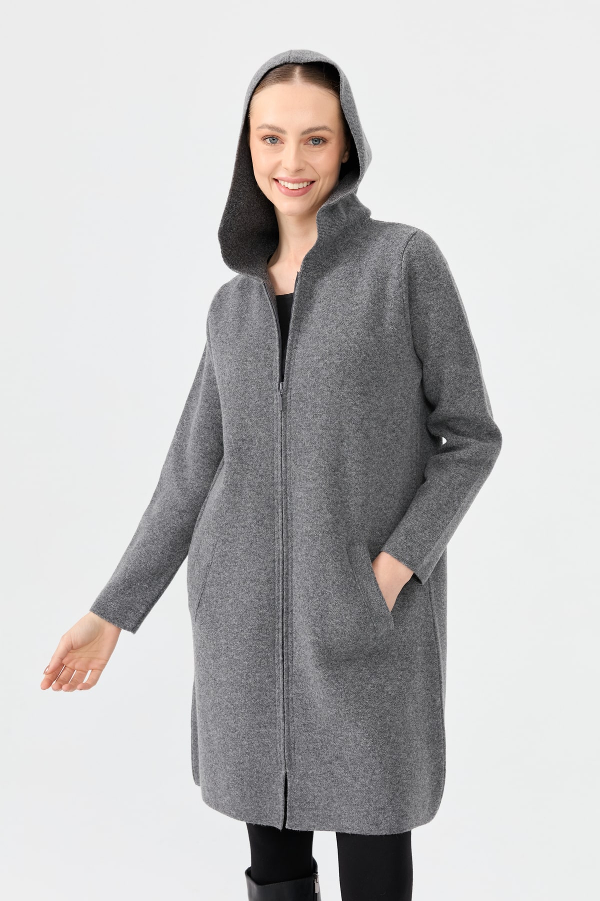 24044Kadın Kapüşonlu Fermuarlı Basic Uzun Yün Kaban Füme