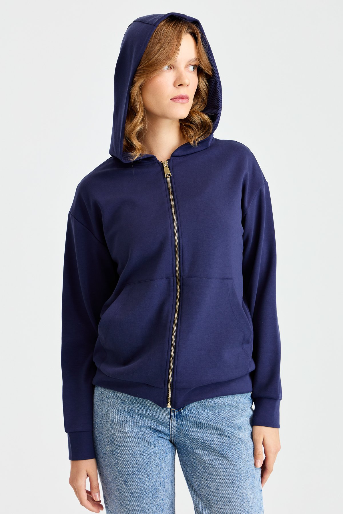 KMK23005Женский сетчатый свитер с капюшоном и боковыми карманами