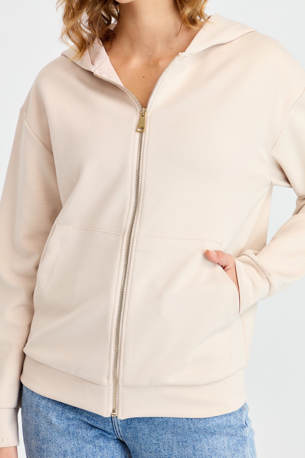 KMK23005Женский сетчатый свитер с капюшоном и боковыми карманами