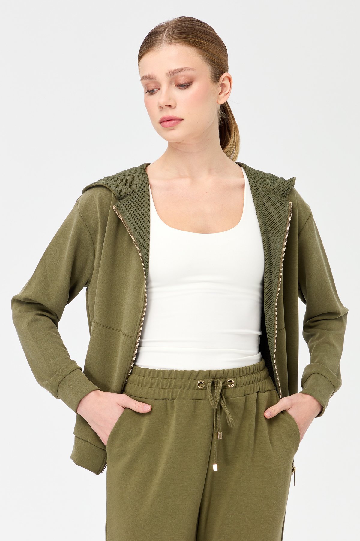 KMK23005Kadın Kapüşonlu Fileli Yan Cepli Sweat Haki