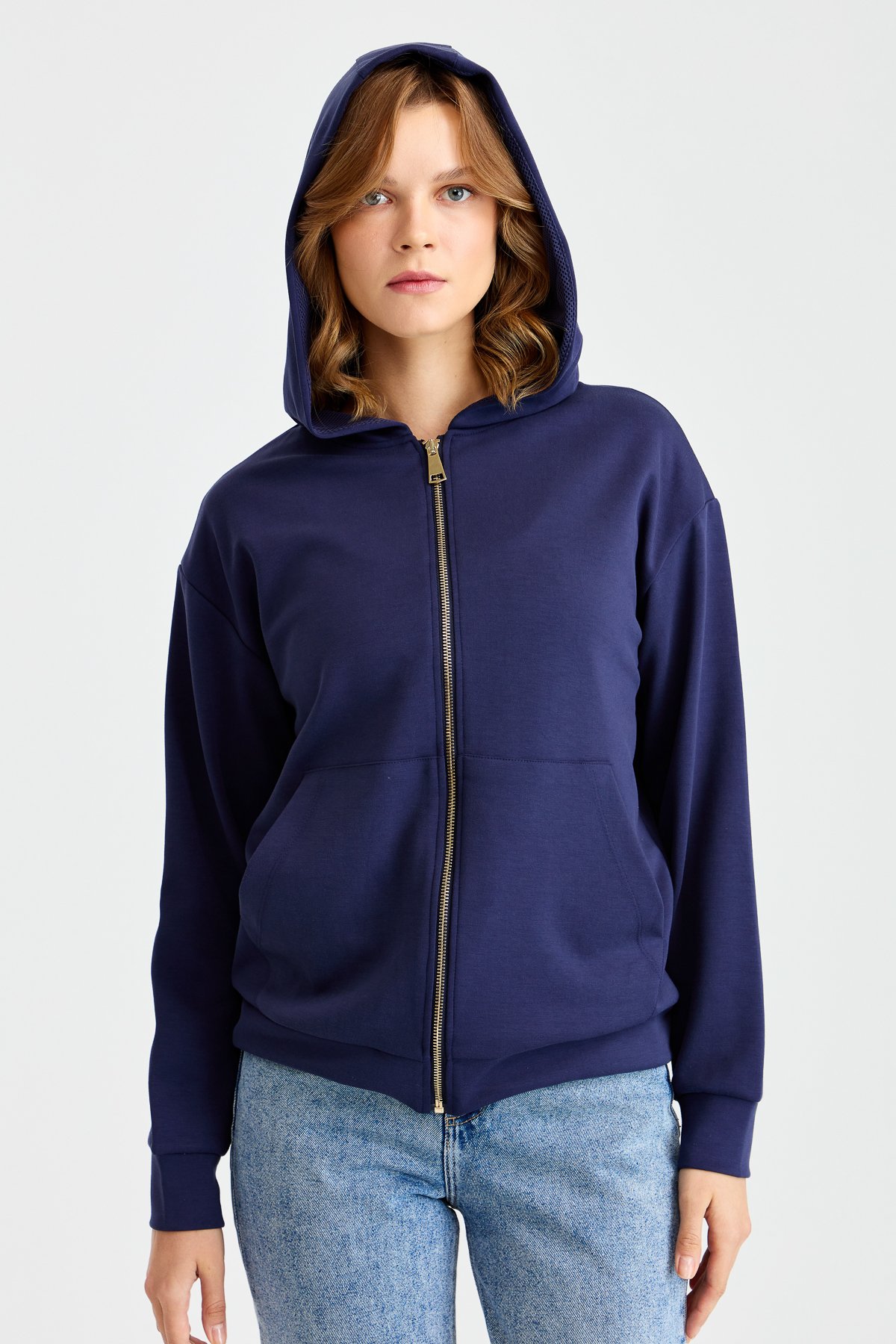 KMK23005Женский сетчатый свитер с капюшоном и боковыми карманами