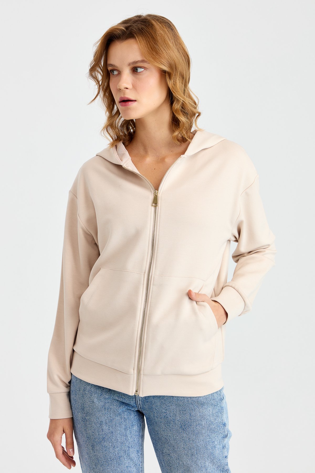 KMK23005Женский сетчатый свитер с капюшоном и боковыми карманами