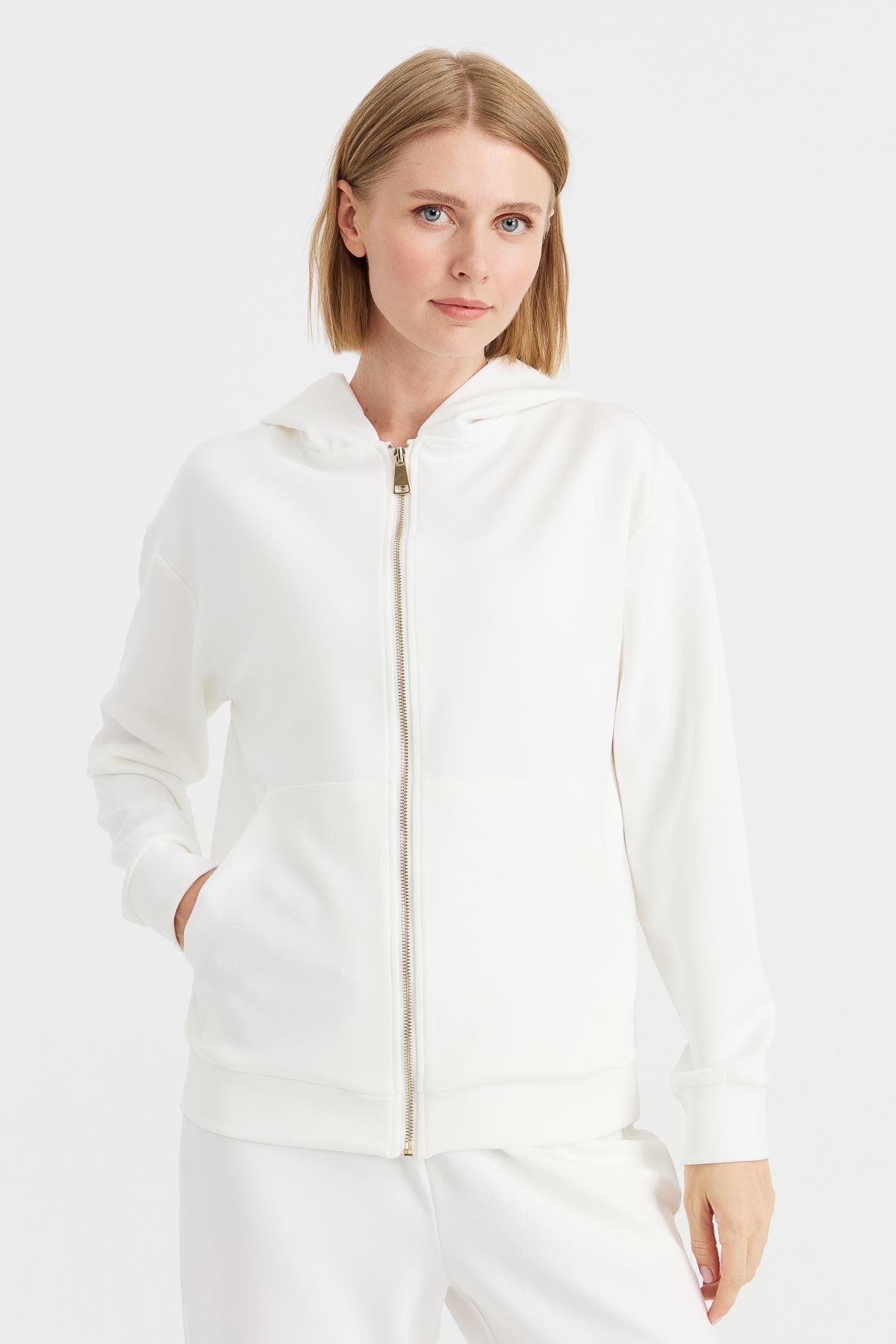 KMK23005Kadın Kapüşonlu Fileli Yan Cepli Sweat Beyaz