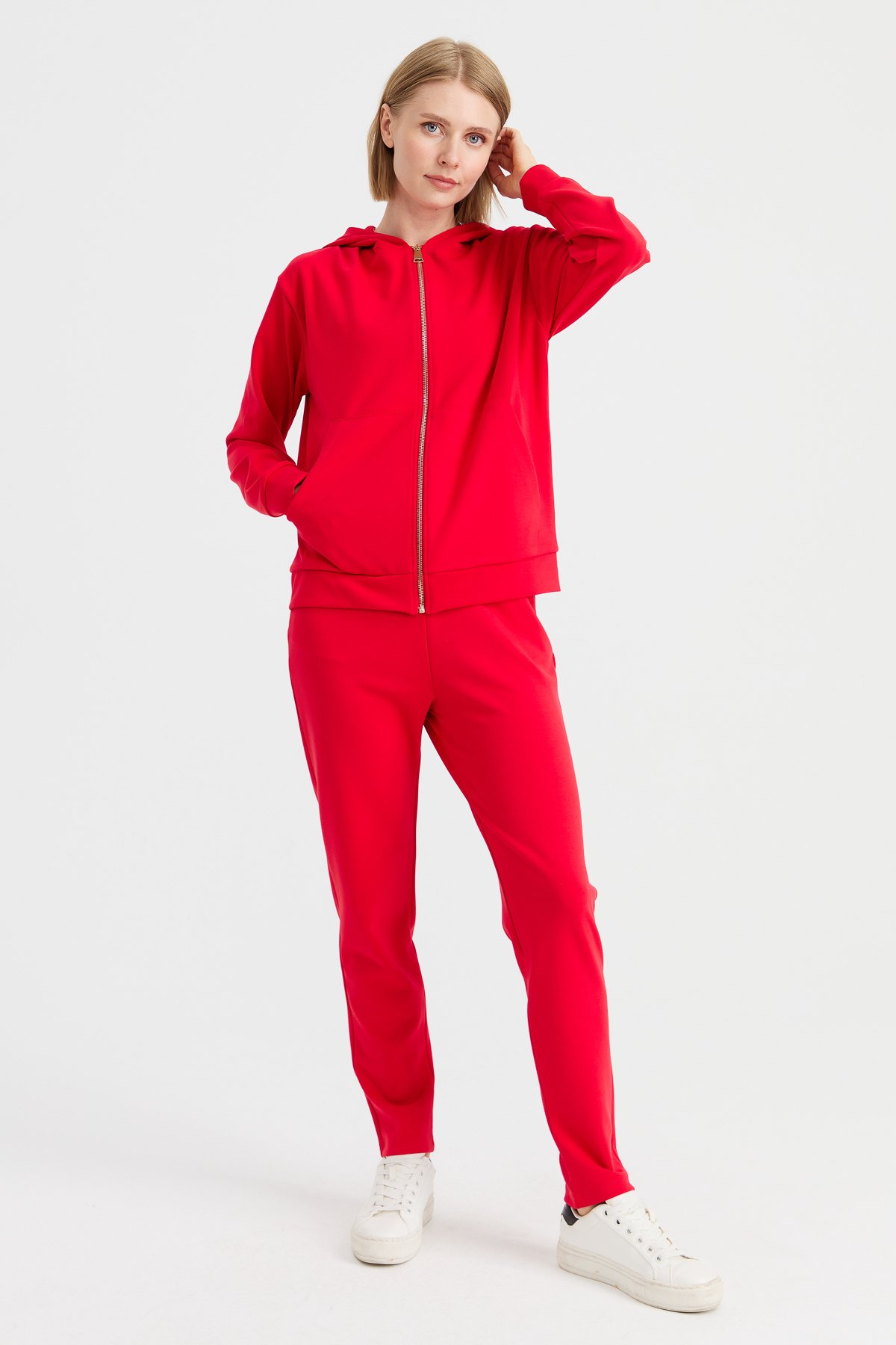 KMK23005Kadın Kapüşonlu Fileli Yan Cepli Sweat Kırmızı