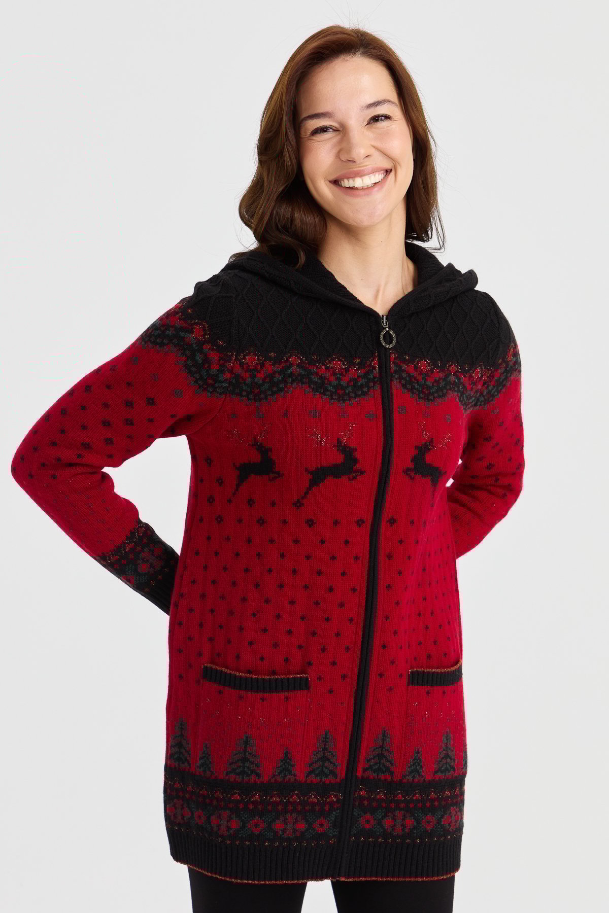 23221Kadın Kapüşonlu Geyik Desenli Yün Hırka Siyah