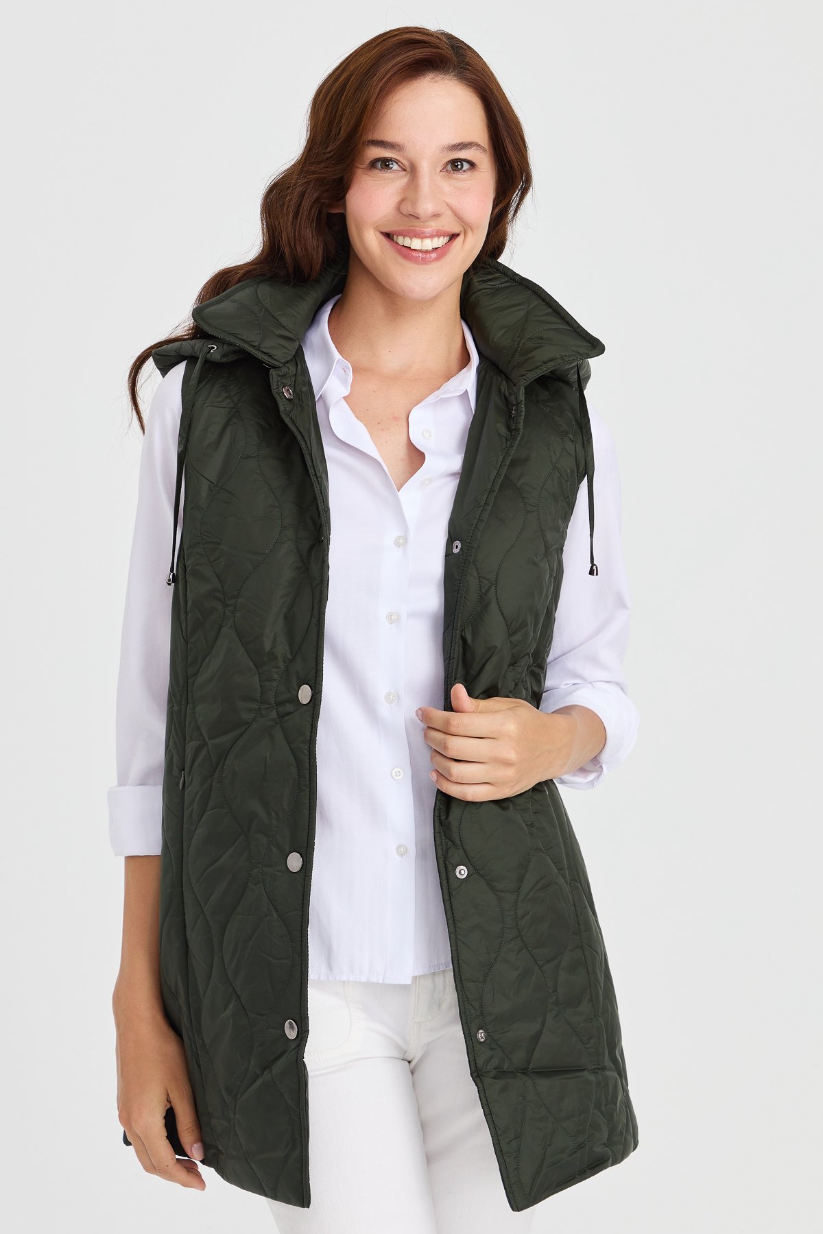 23406Kadın Kapüşonlu Kapitone Yelek Yeşil