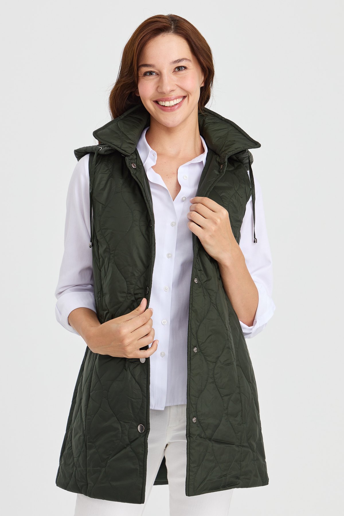 23406Kadın Kapüşonlu Kapitone Yelek Yeşil