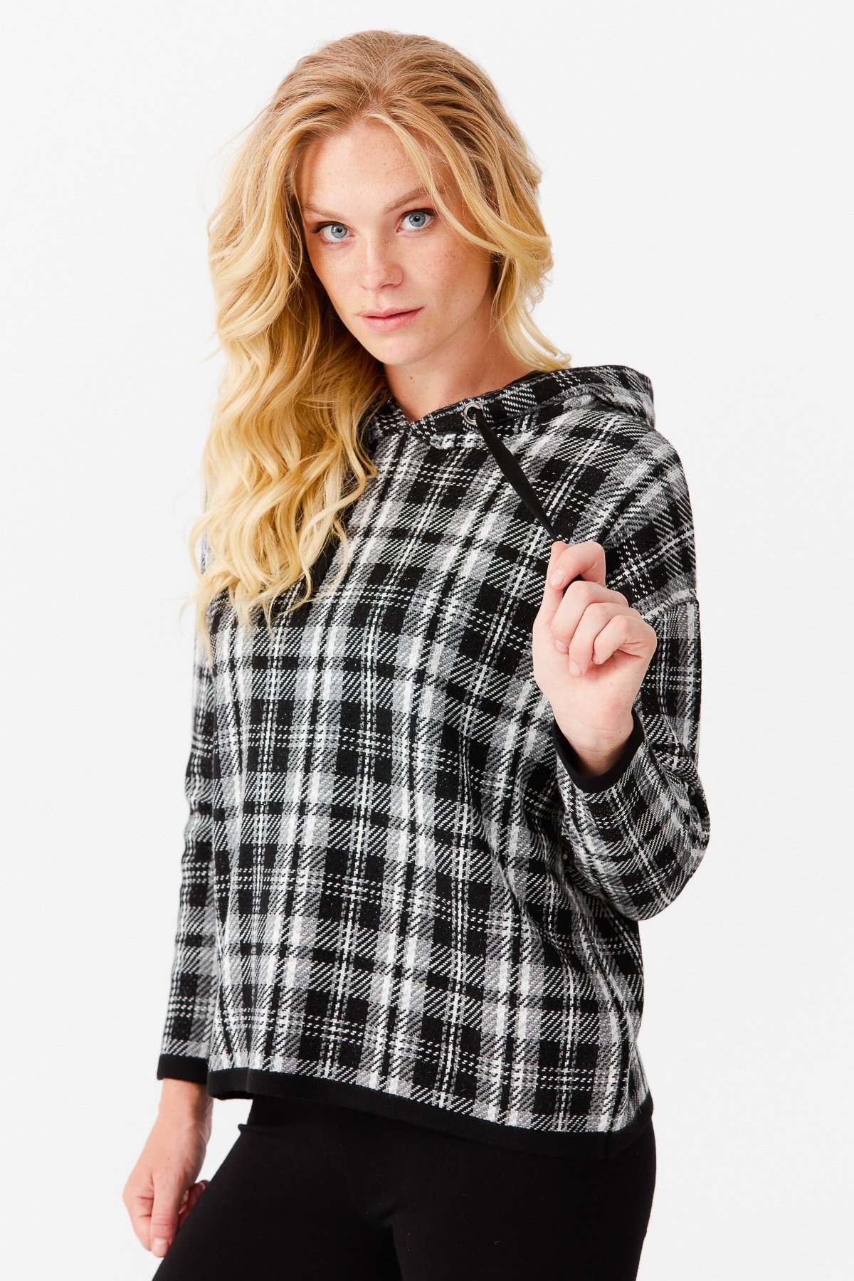22103Женский короткий свитер в клетку с капюшоном, черный