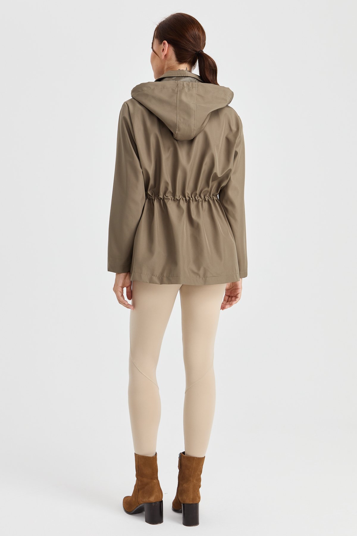 23407Kadın Kapüşonlu Kısa Trençkot Yeşil