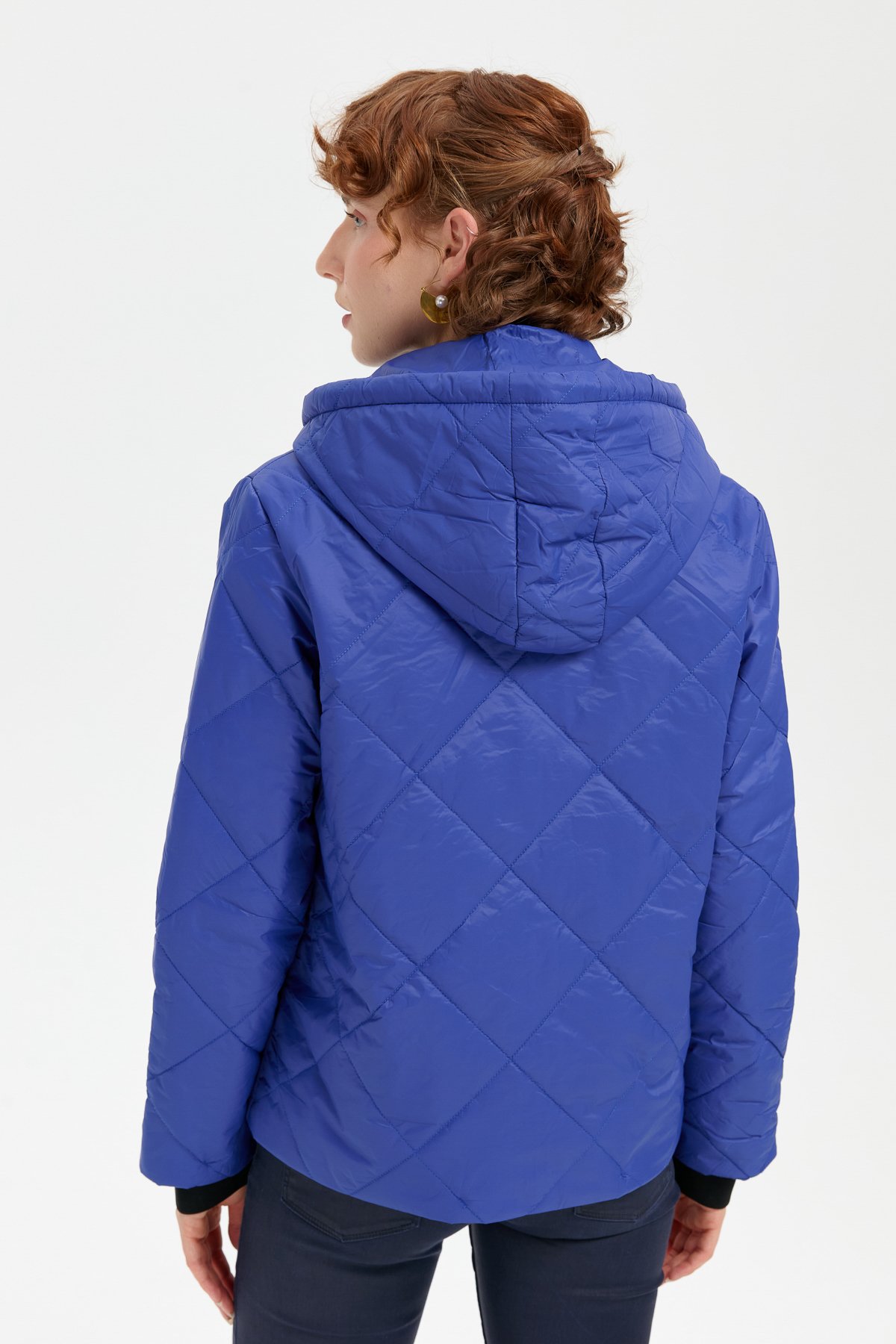 24418Kadın Kapüşonlu Kol Ucu Triko Kısa Kapitone Ceket Saks