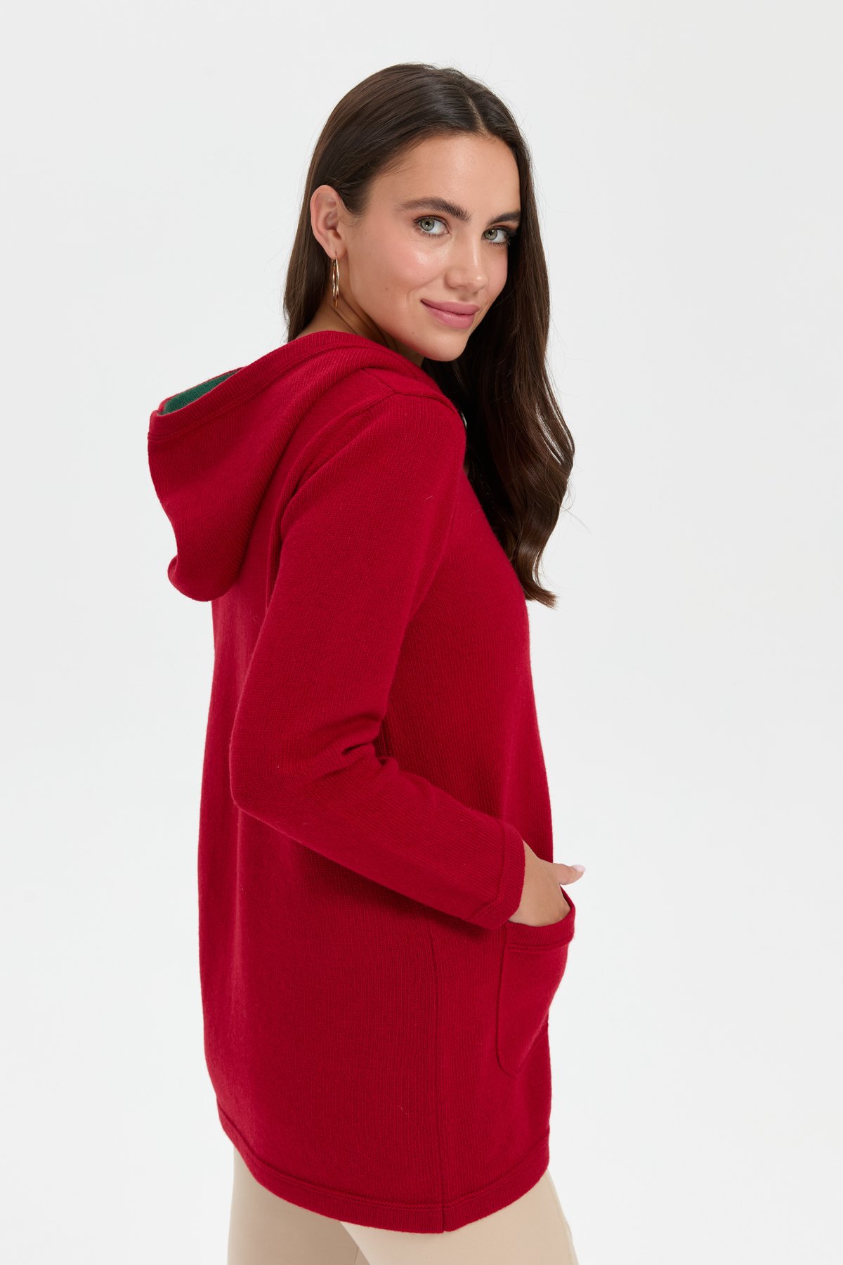 24080Kadın Kapüşonlu Omzu İşlemeli Araboy Yün Hırka K.Kırmızı