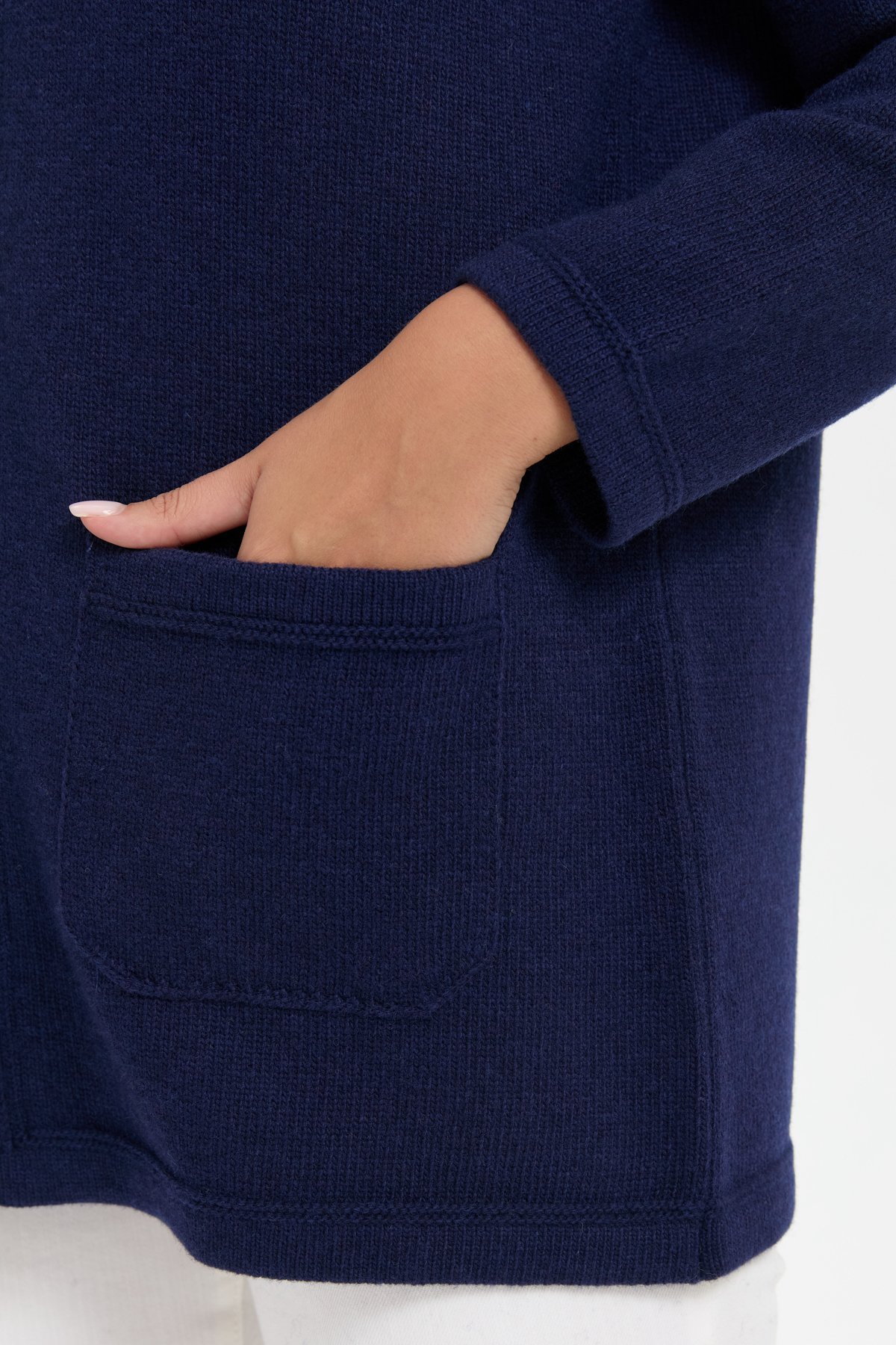 24080Kadın Kapüşonlu Omzu İşlemeli Araboy Yün Hırka Y.A Lacivert