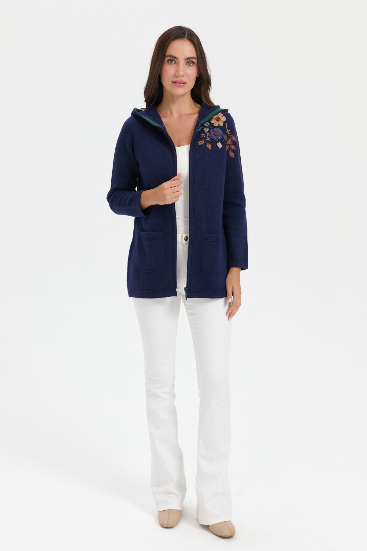 24080Kadın Kapüşonlu Omzu İşlemeli Araboy Yün Hırka Y.A Lacivert