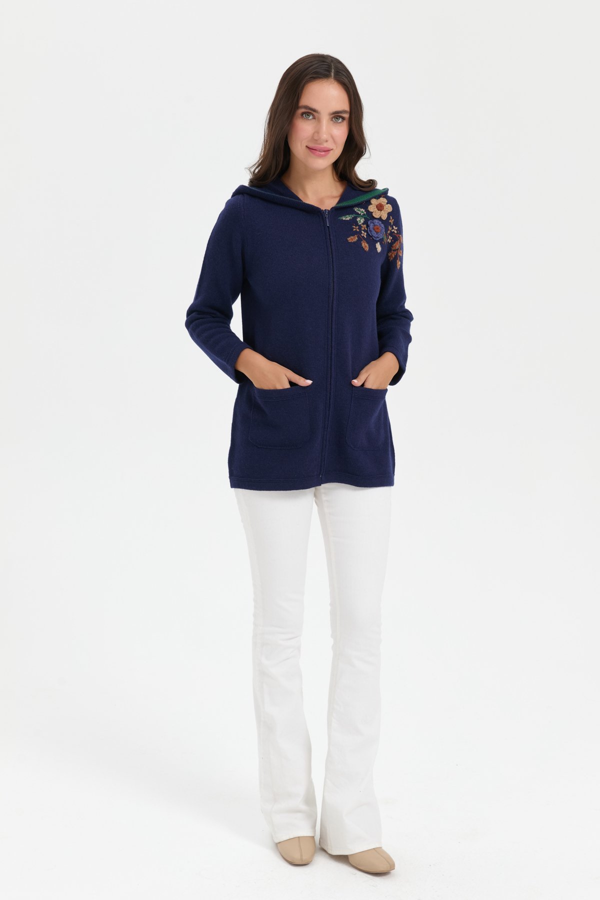 24080Kadın Kapüşonlu Omzu İşlemeli Araboy Yün Hırka Y.A Lacivert